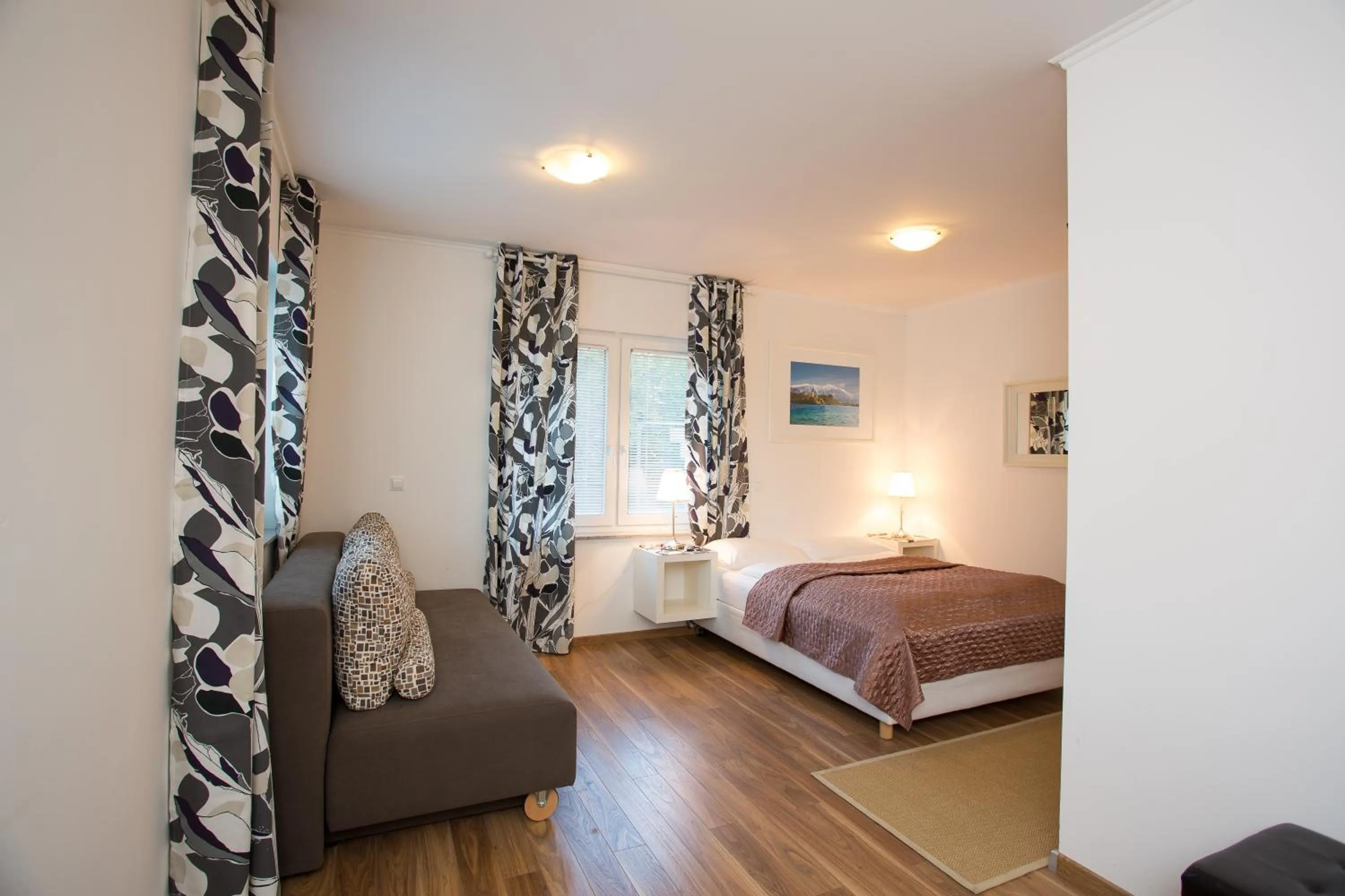 Photo of the whole room, Bed in Bled Apartments