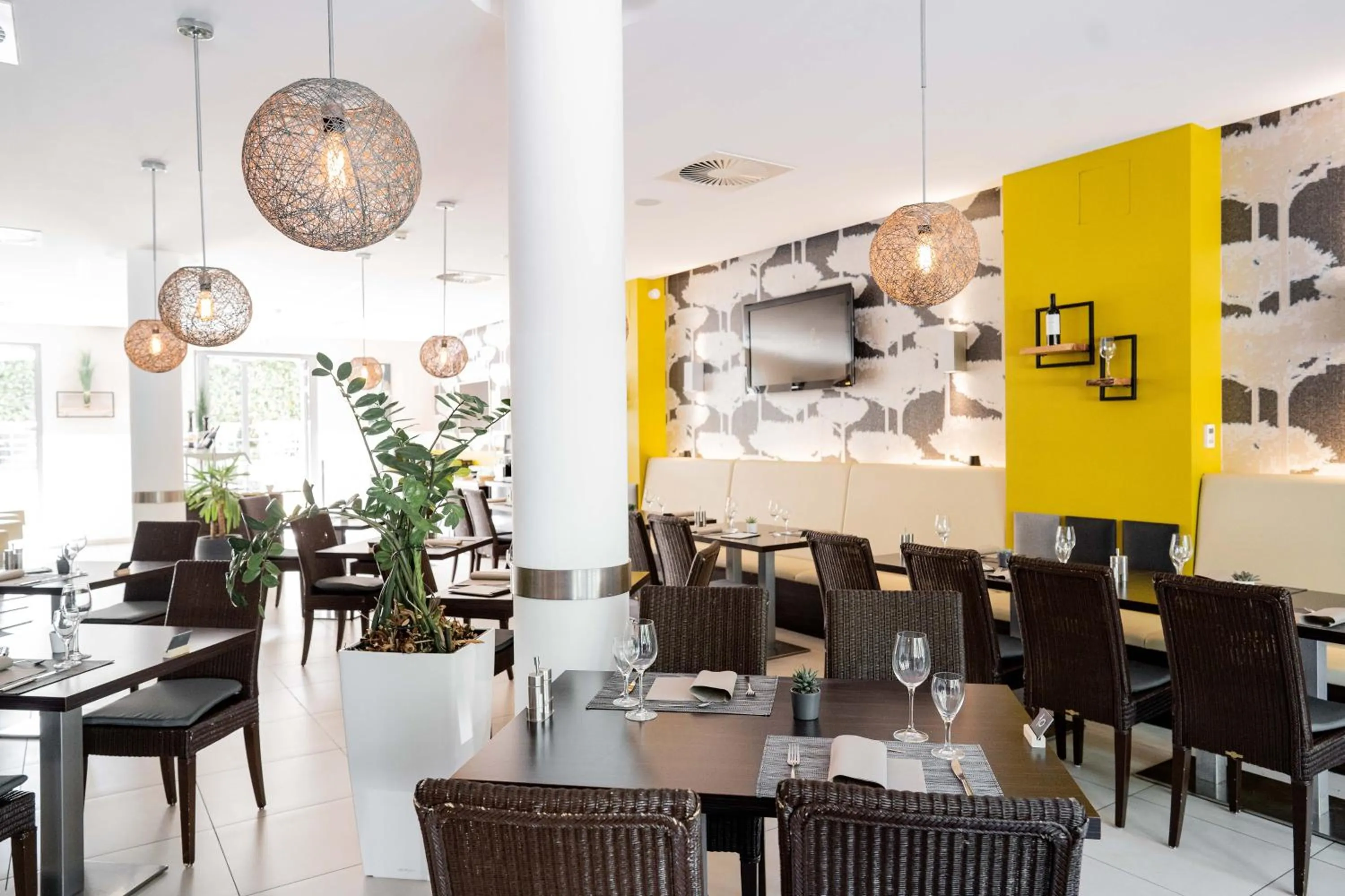 Restaurant/places to eat in Lanzcarré Hotel Mannheim, a member of Radisson Individuals