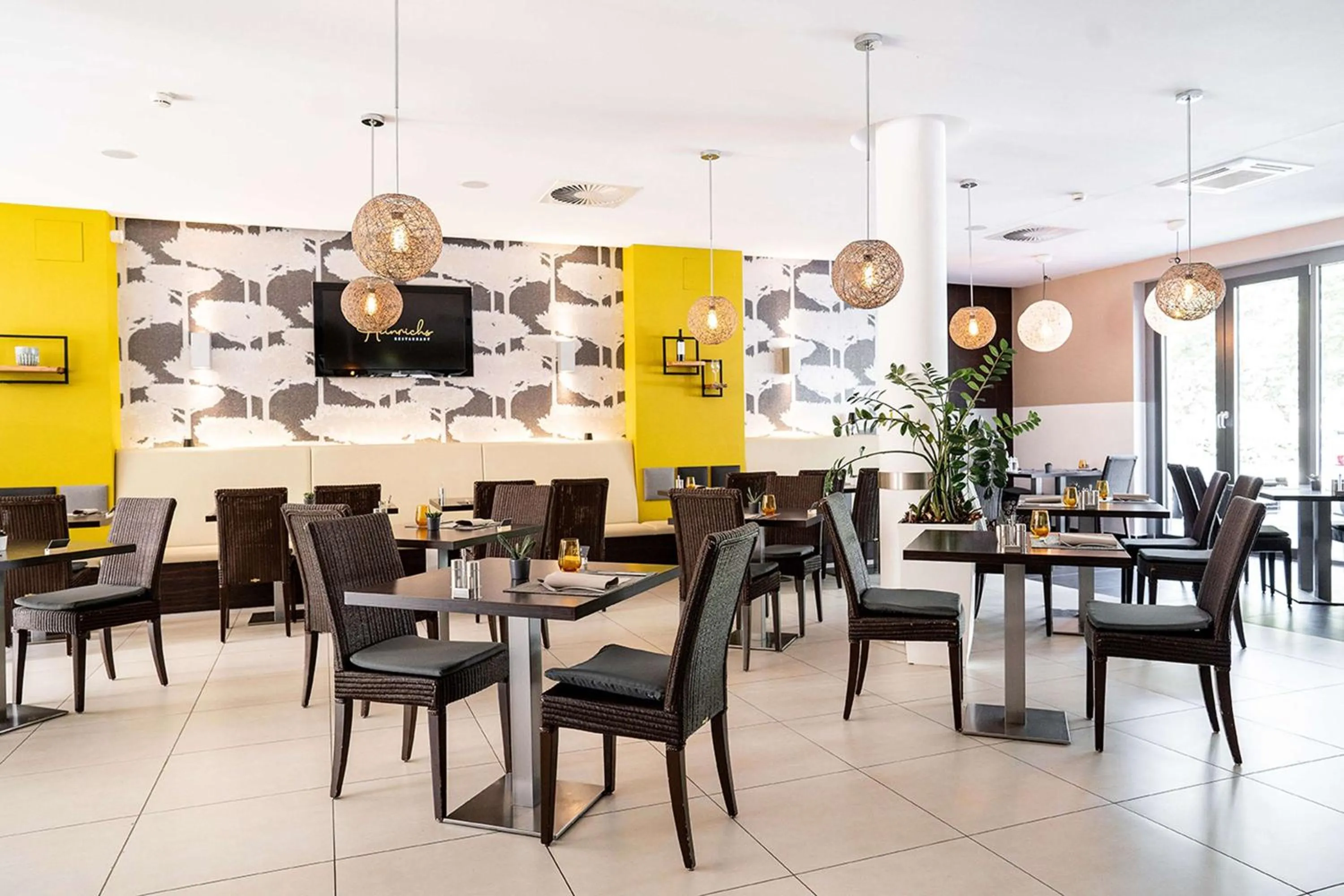 Restaurant/places to eat in Lanzcarré Hotel Mannheim, a member of Radisson Individuals