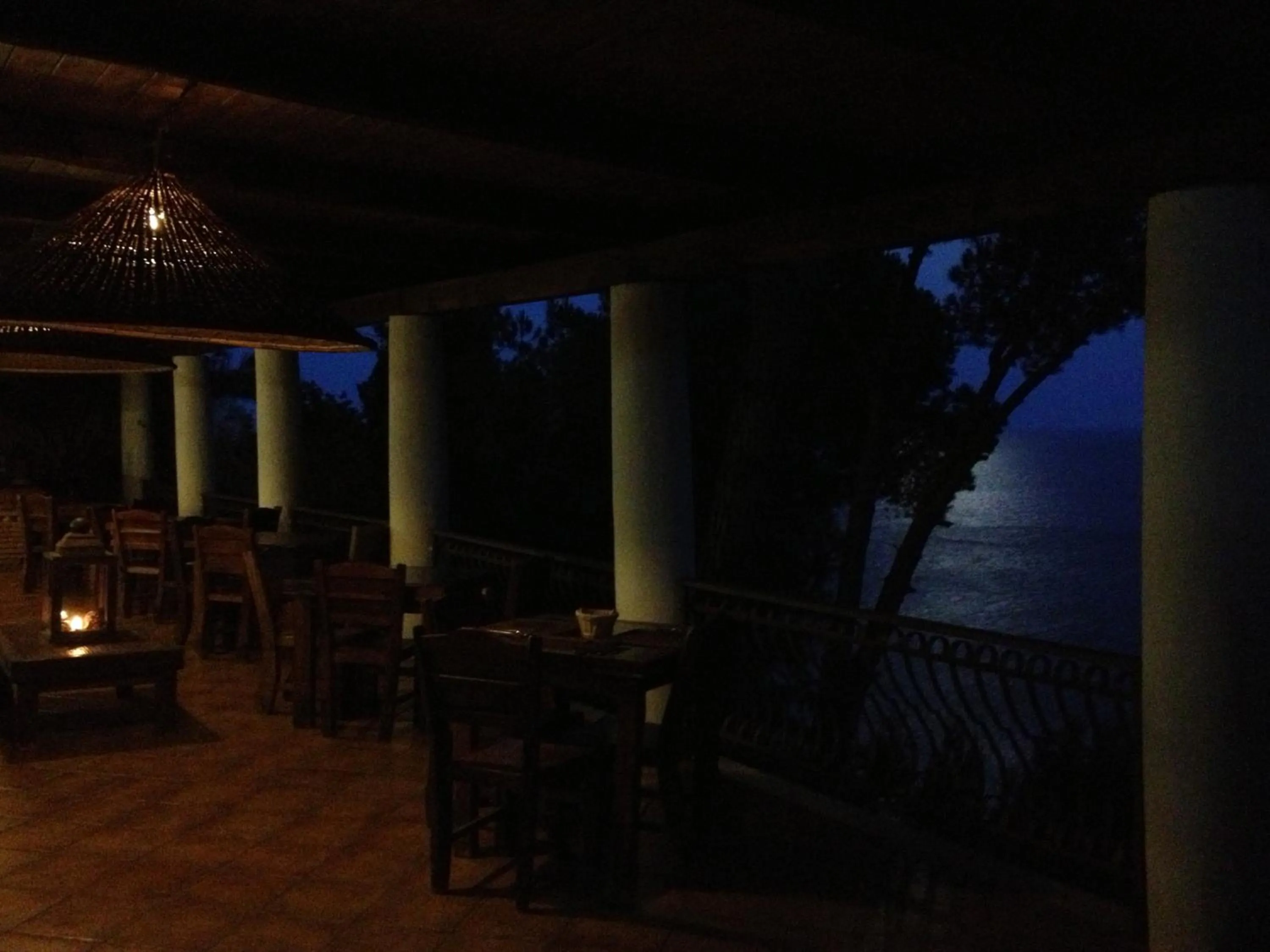 Restaurant/places to eat in Claro De Lua Circeo B&B
