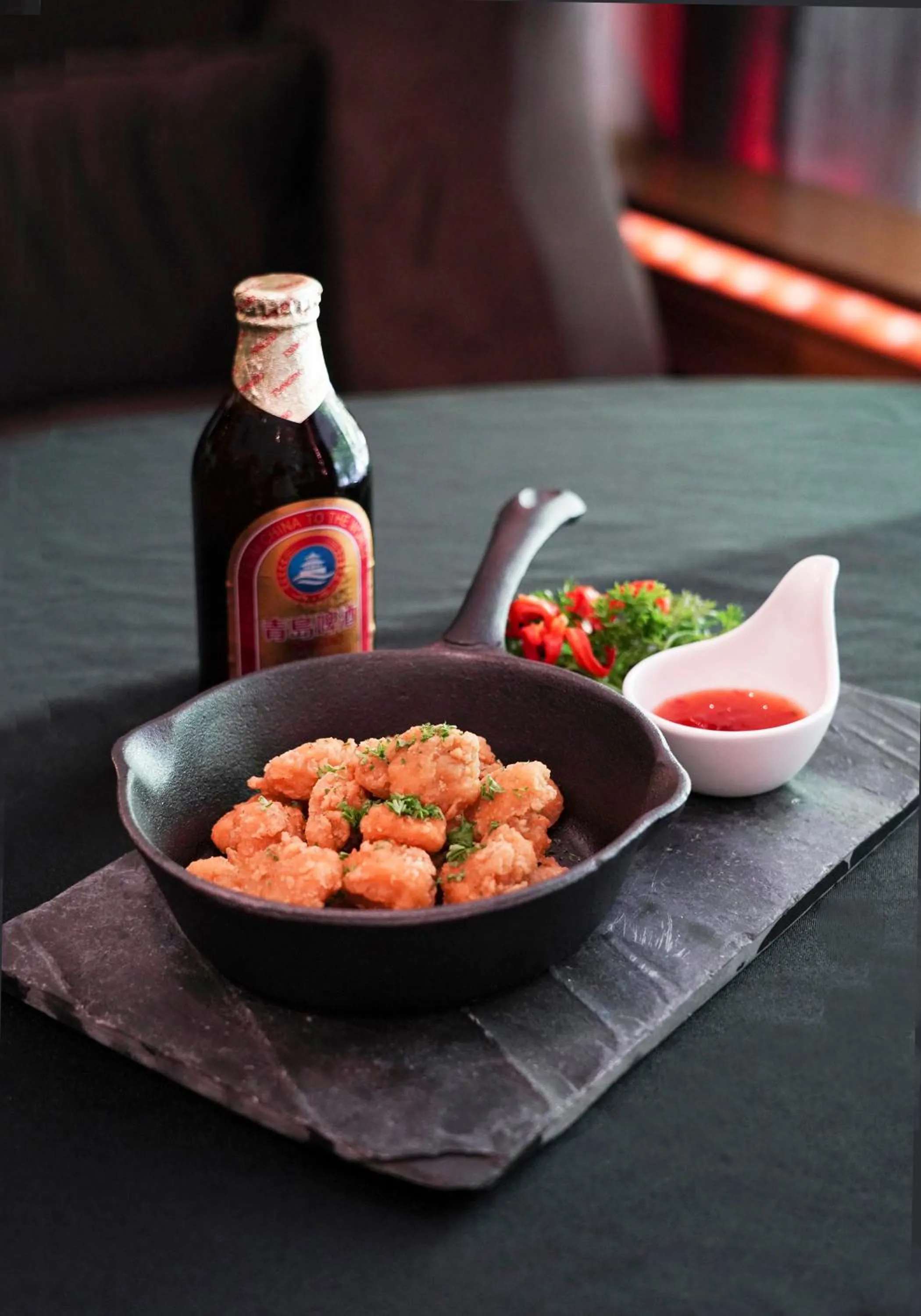 Lounge or bar in Radisson Collection Hyland Shanghai