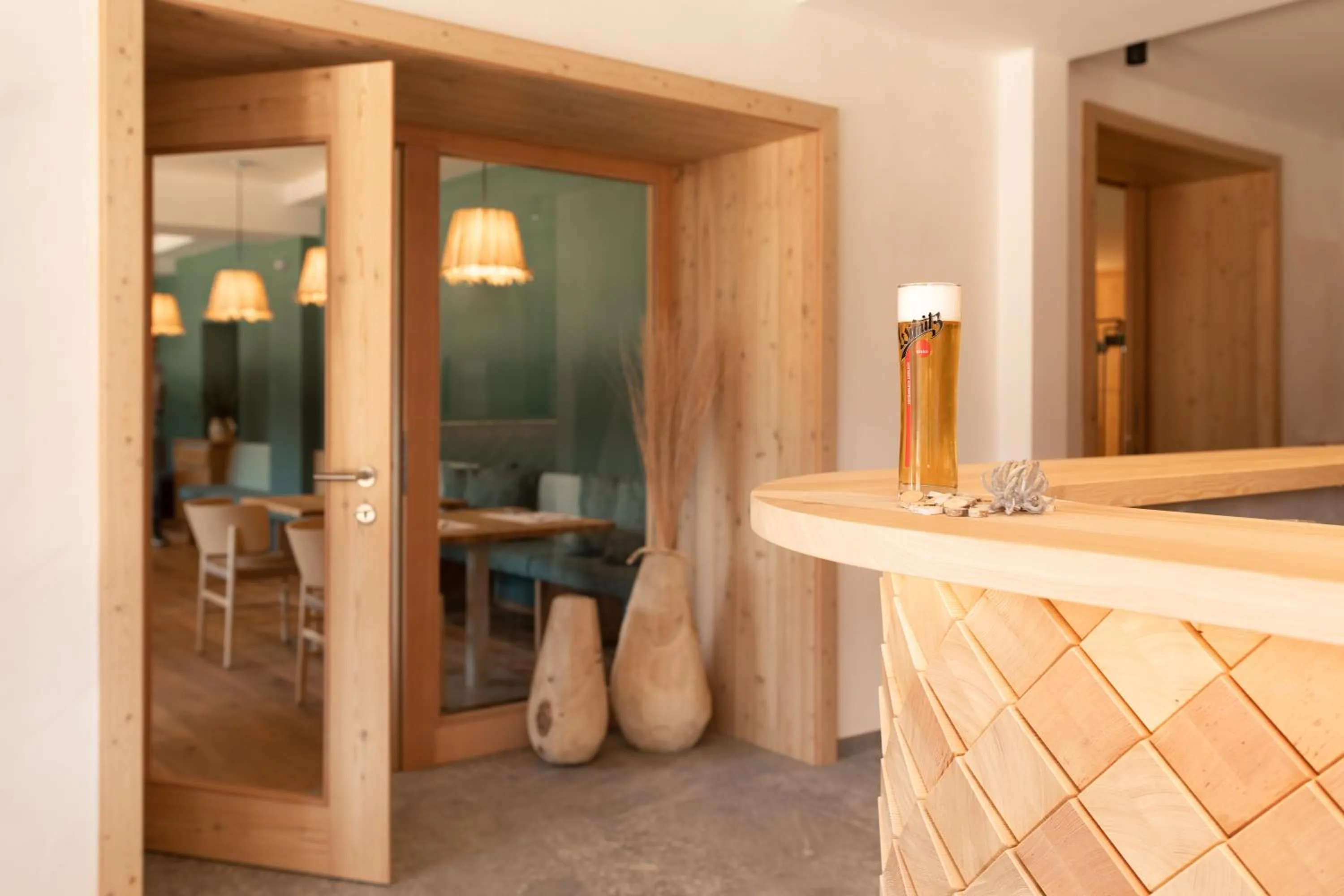 Restaurant/places to eat in Hotel Neusacherhof