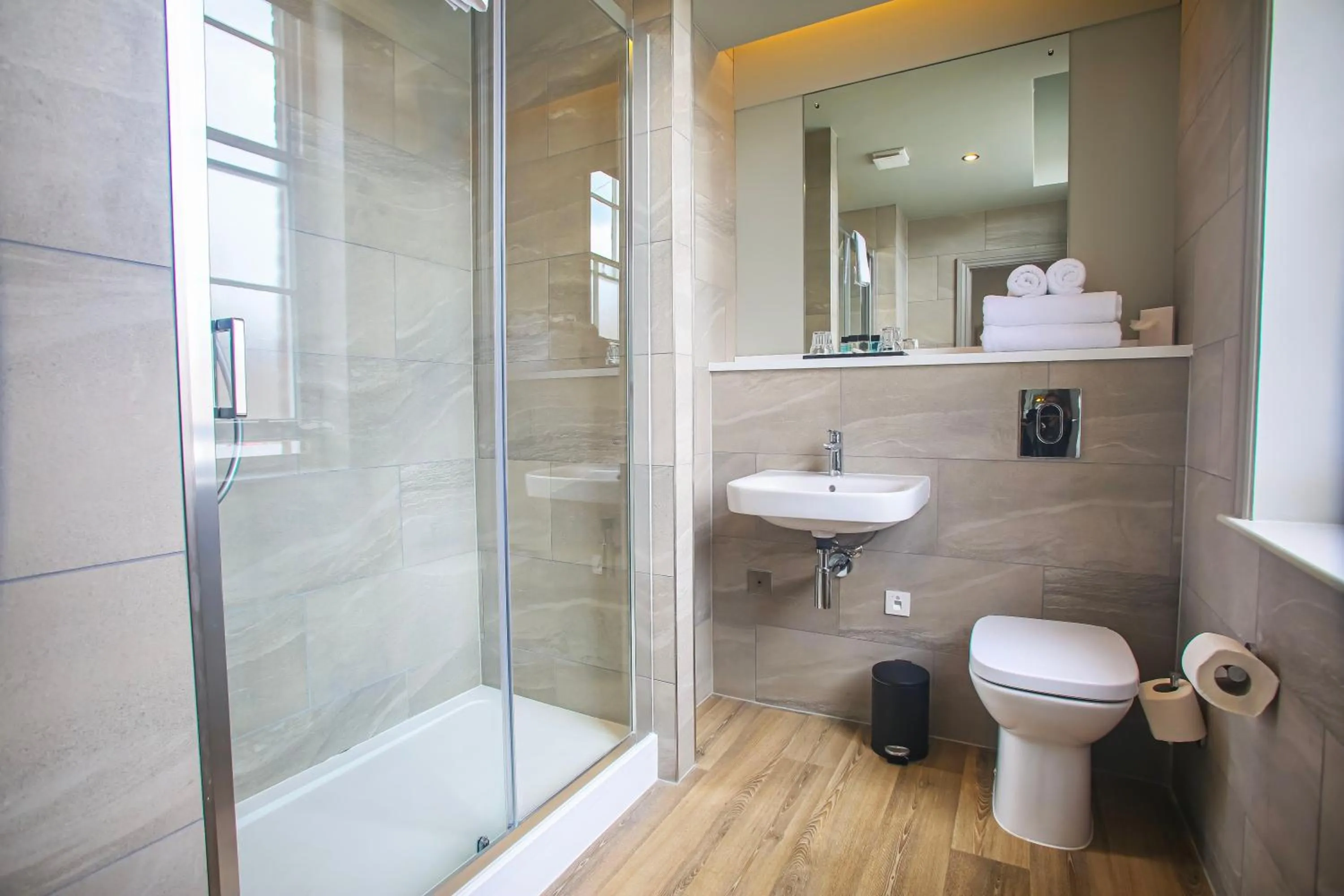 Shower in Royal Whitby