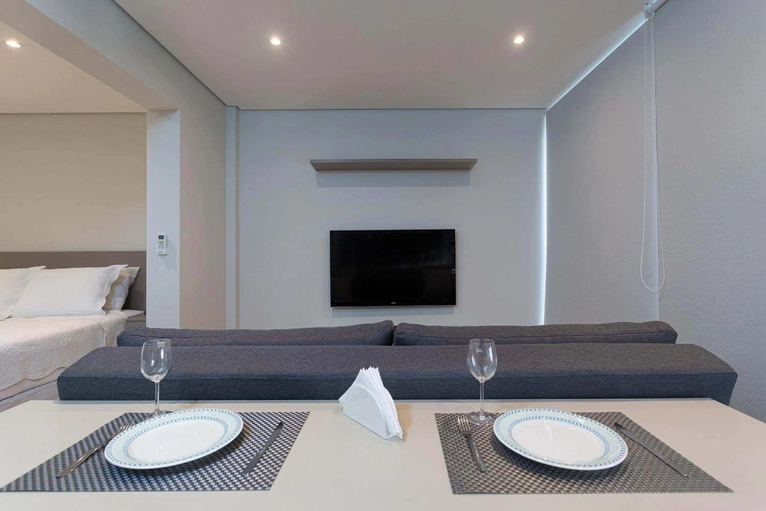 Living room, Bed in Vita Bom Retiro