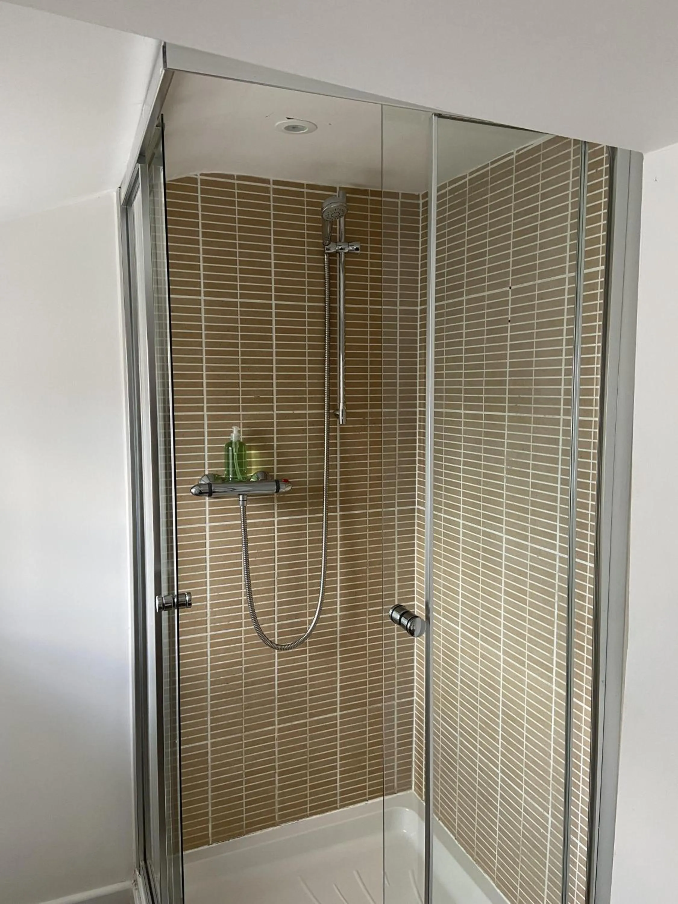 Bathroom in The Greyhound Hotel