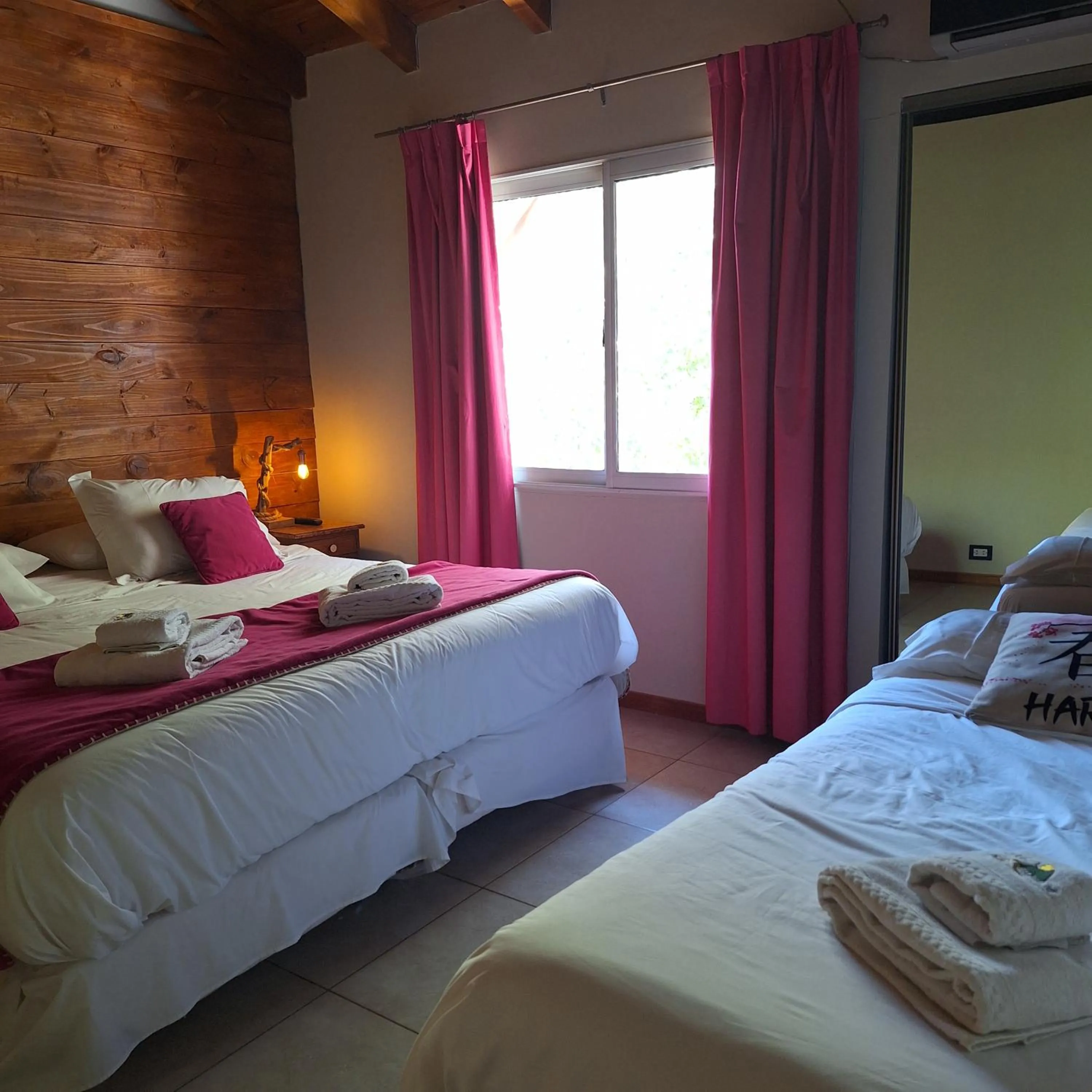Bedroom, Bed in Hotel Antiguo Camino