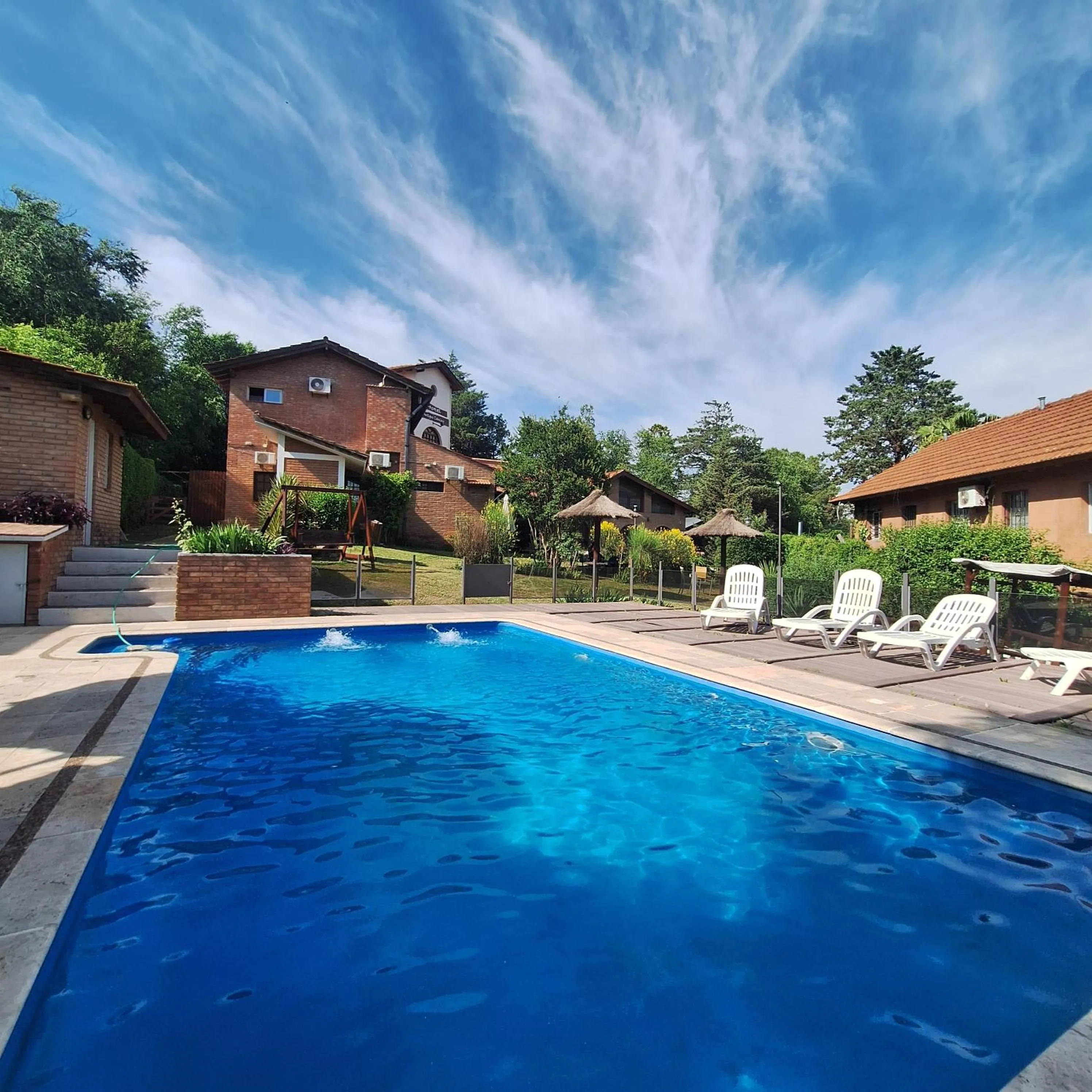Swimming pool in Hotel Antiguo Camino