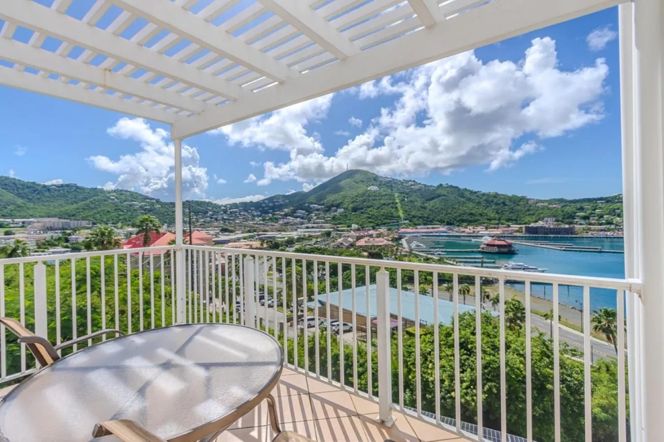 Day in Pirate's Pension at Bluebeard's Castle