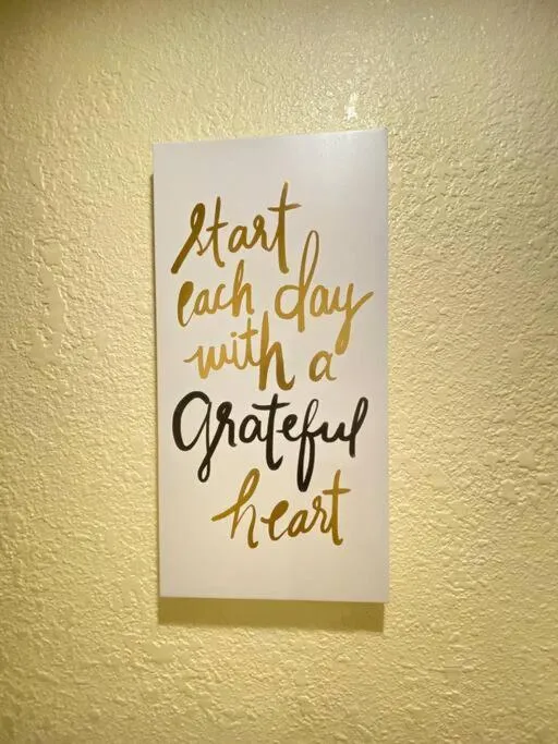 409-Waterfront View, WIFI, Pool, Close to BUCS Stadium