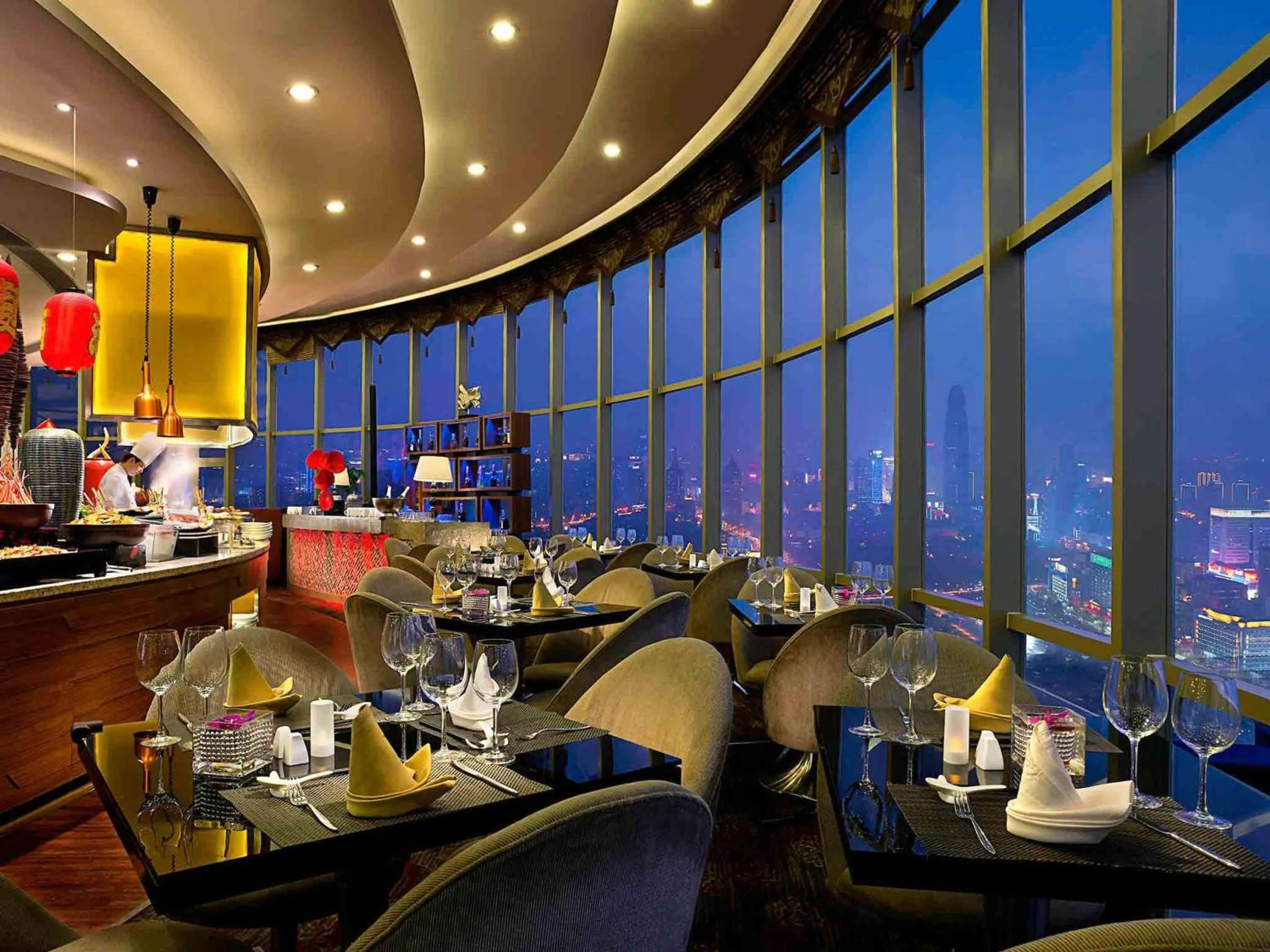 Restaurant/Places to Eat in Sofitel Silver Plaza Jinan