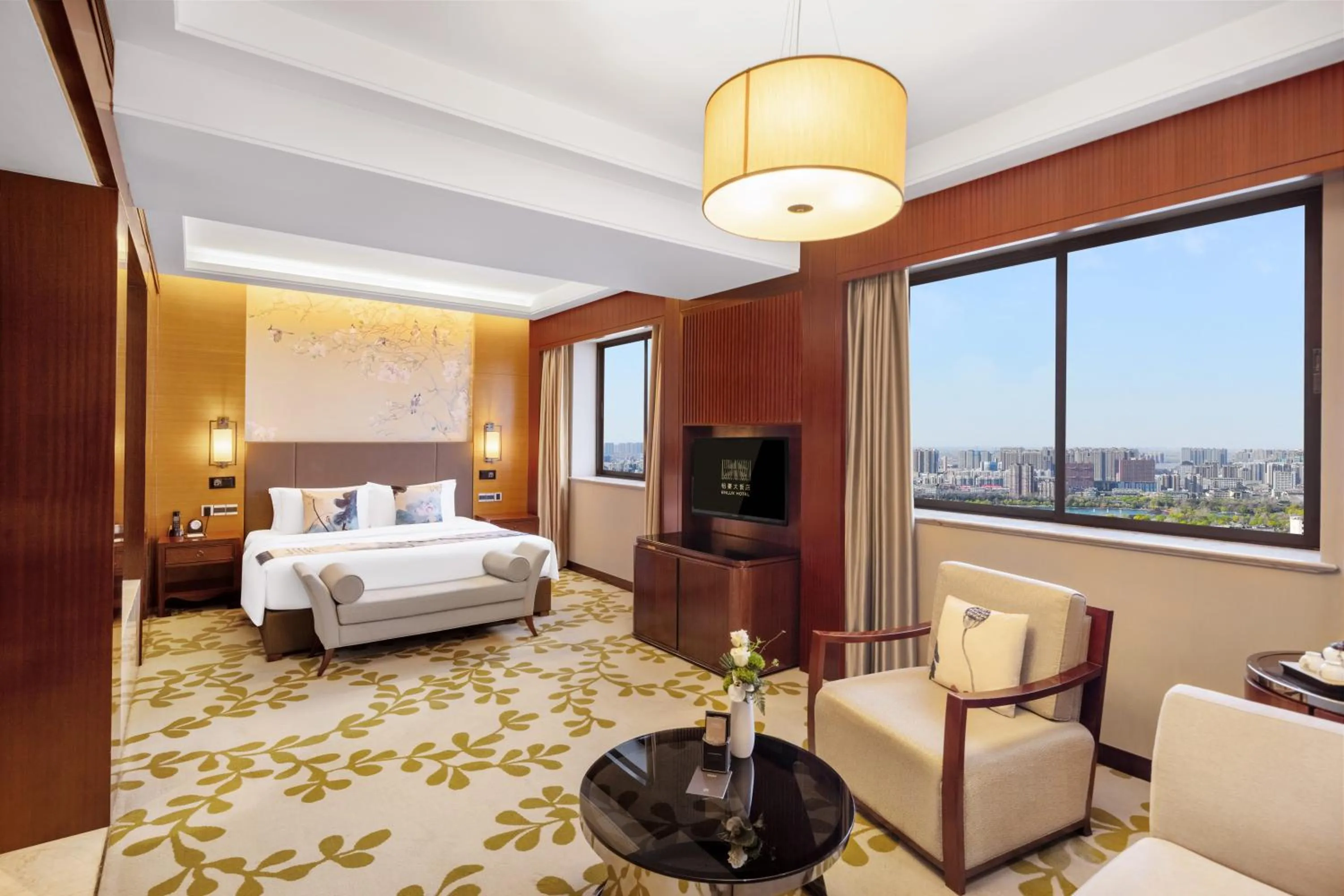 Property building, Bed in Enlux Hotel