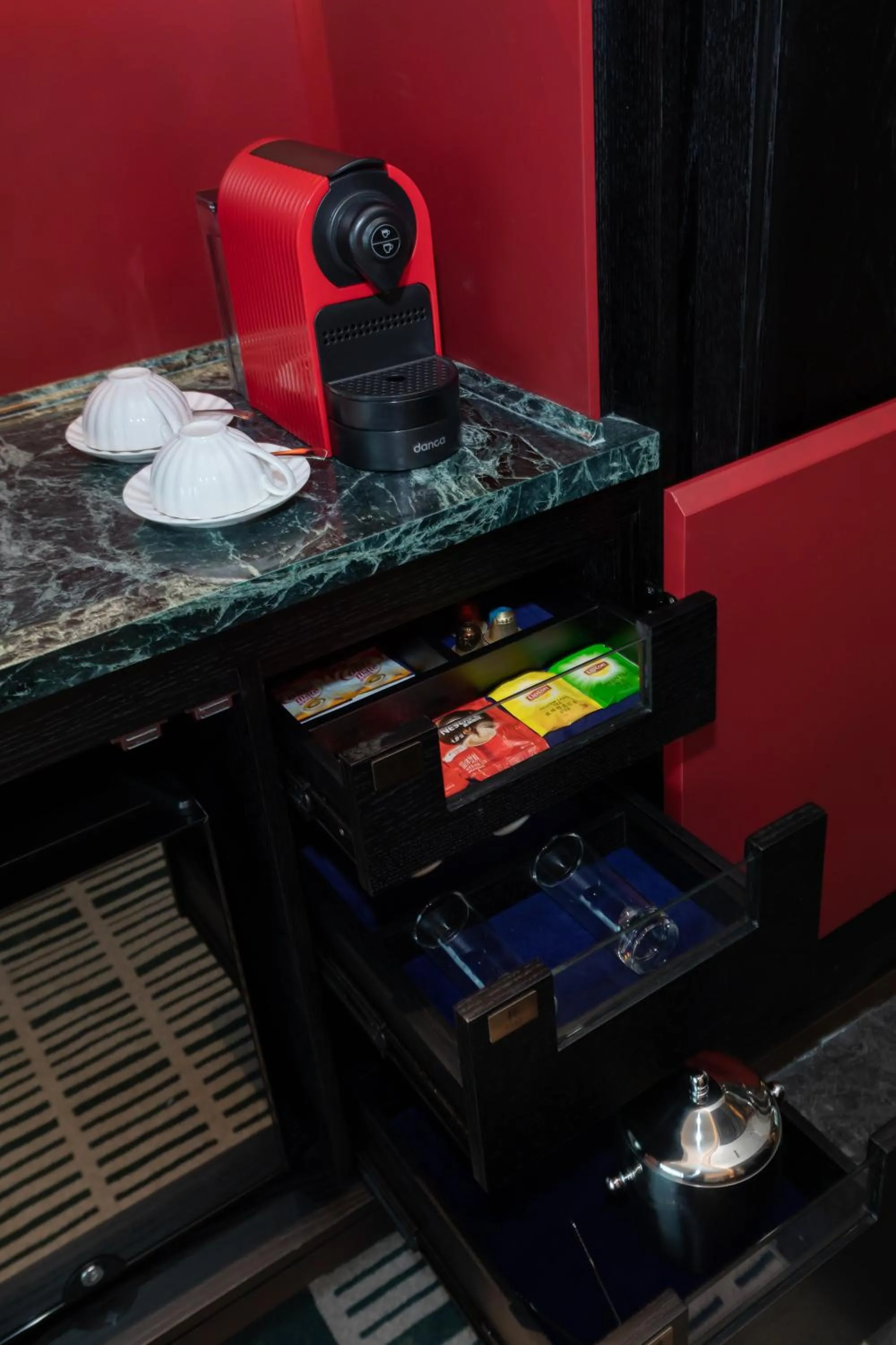 Ramada by Wyndham Pearl Guangzhou-Canton Fair Free Shuttle Bus