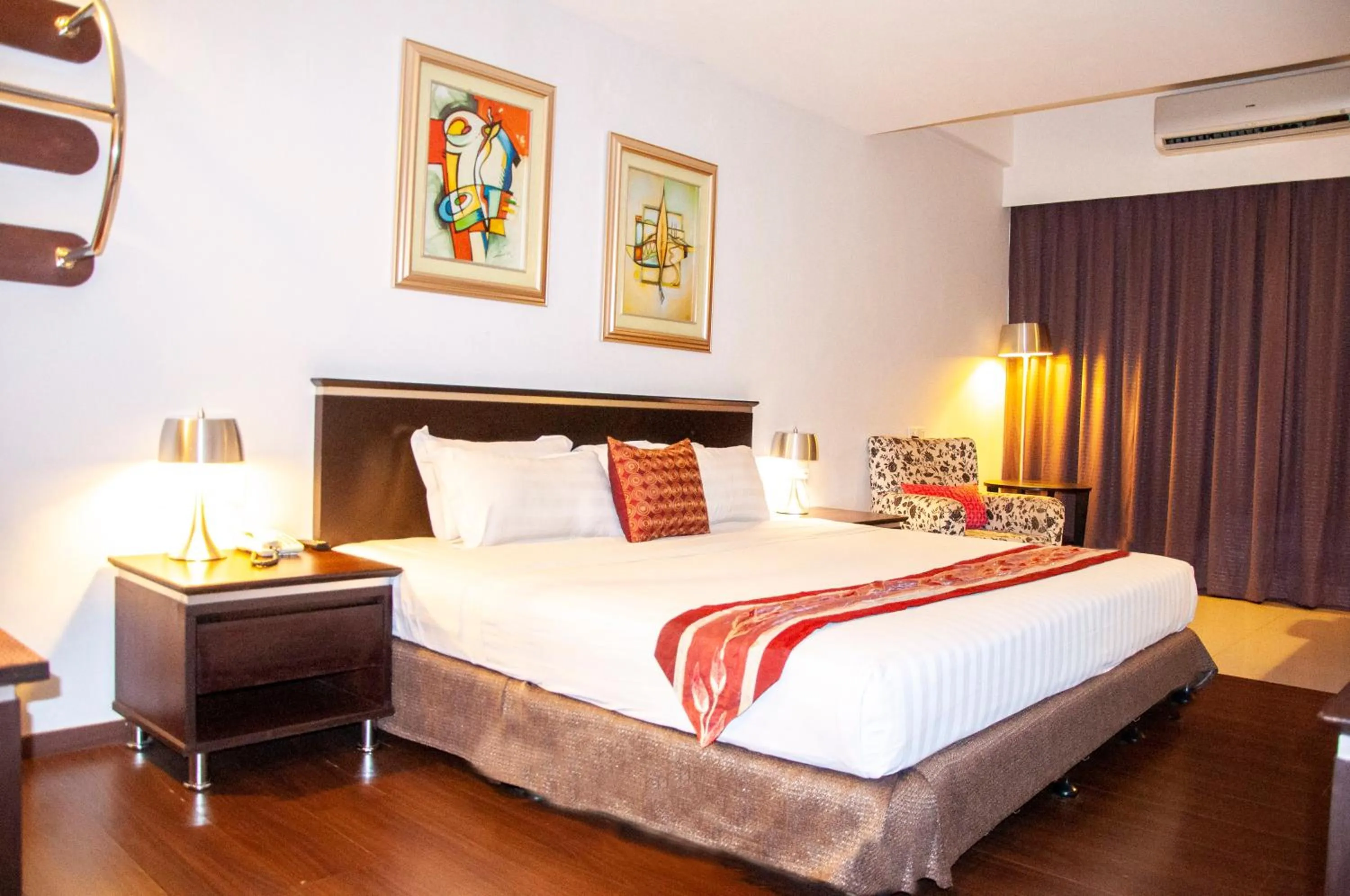 Bedroom, Bed in Ipoh Concept Services