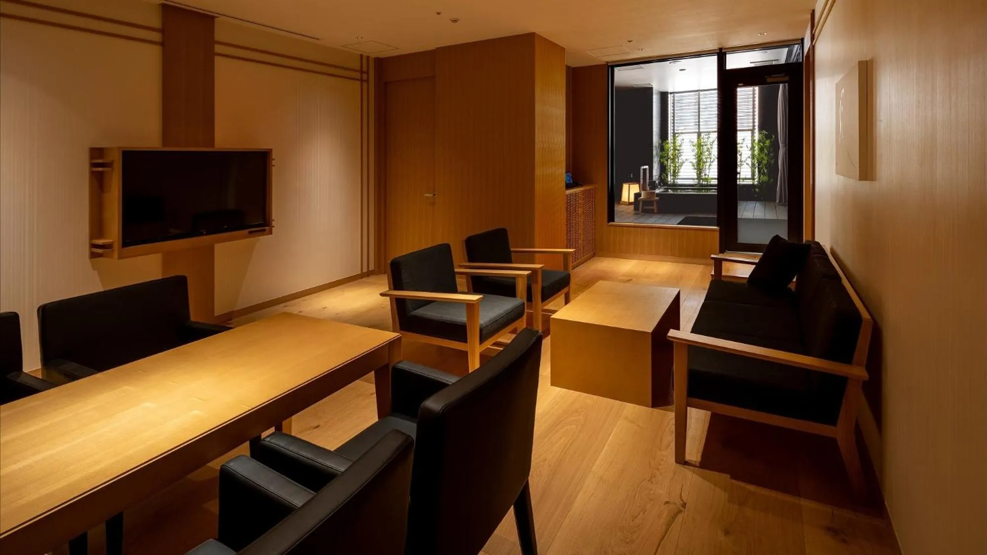 Photo of the whole room in Pearl Star Hotel ATAMI