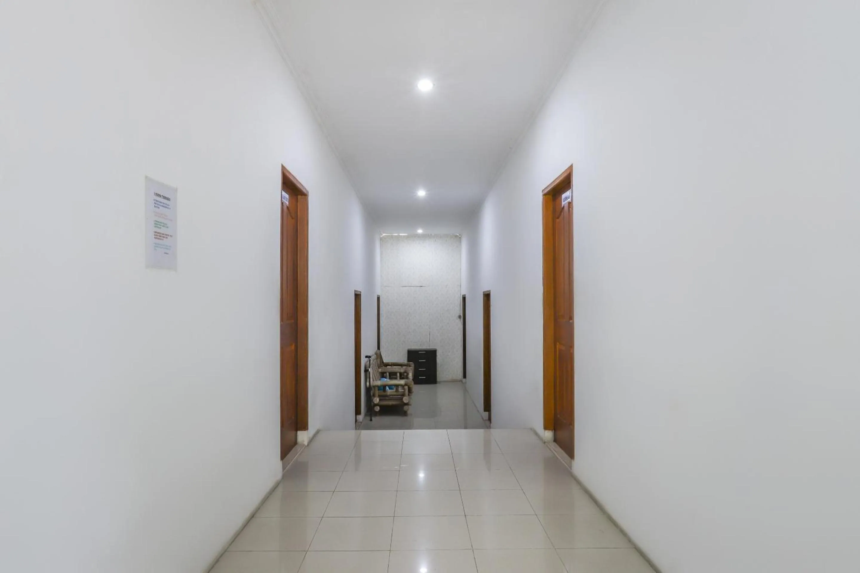 Lobby or reception in Hotel O Bukit Somber Residence Syariah