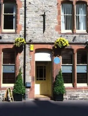 Facade/entrance in The Lounge Hotel & Bar