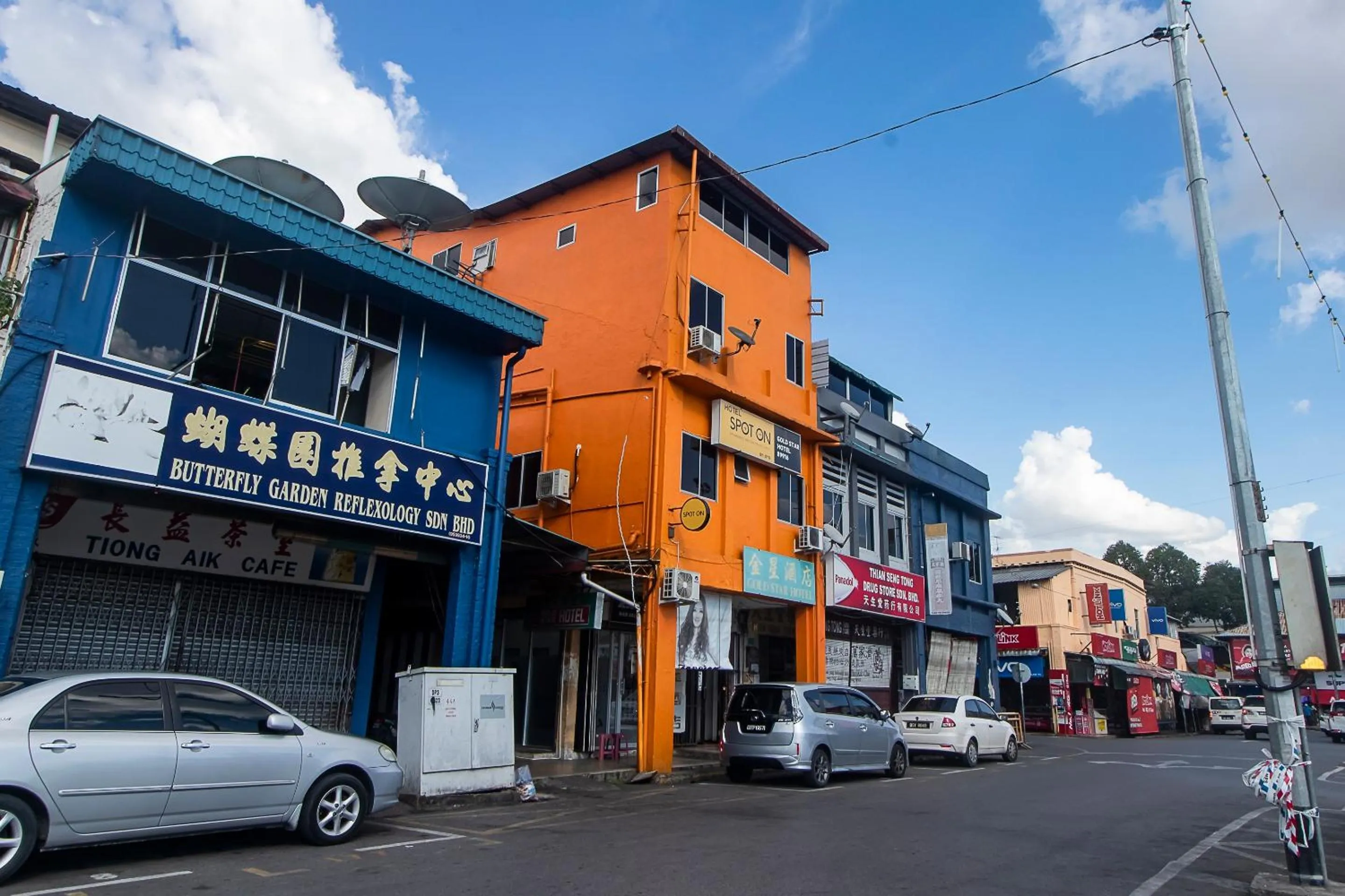 Facade/entrance in Hotel O Gold Star Hotel