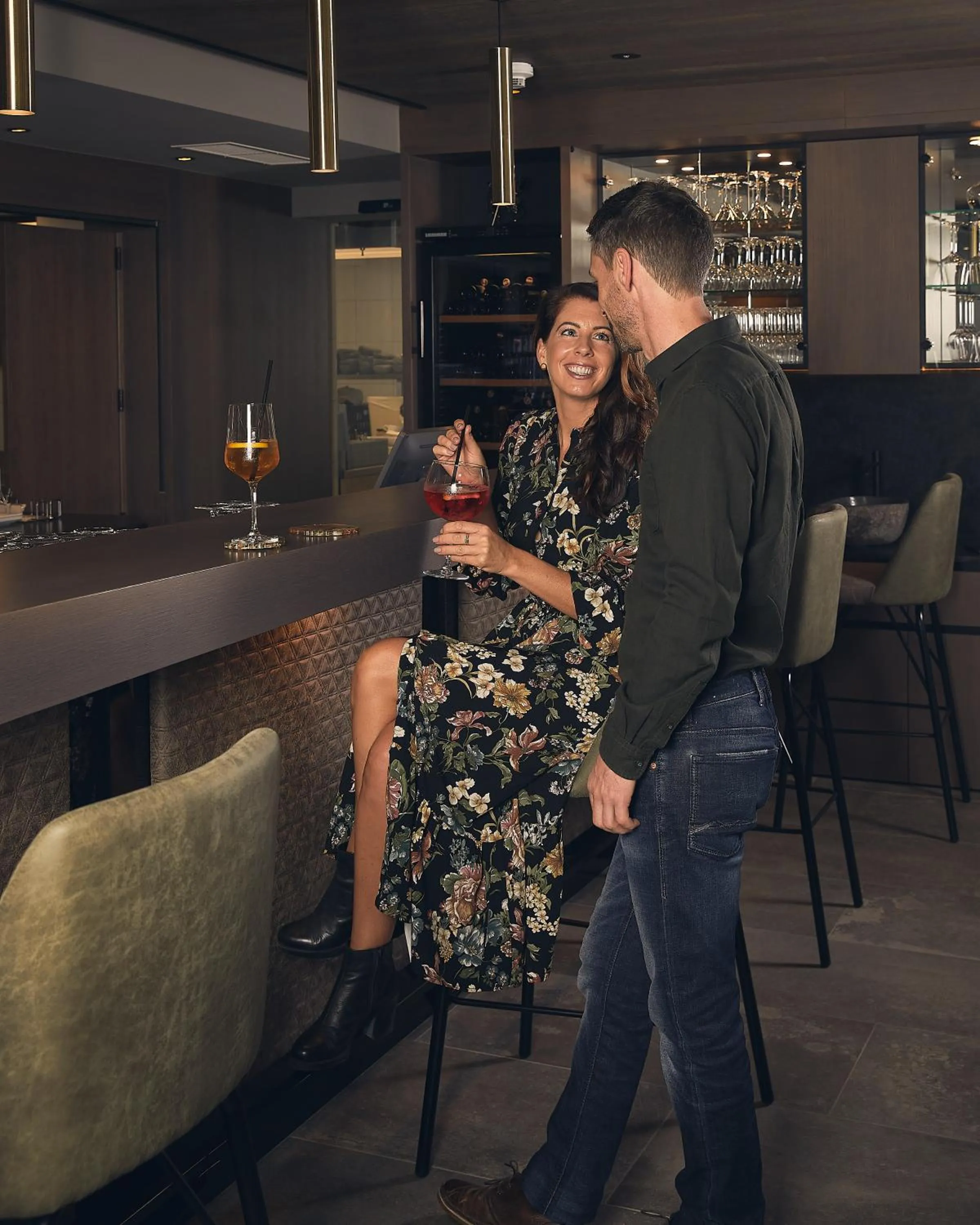 Restaurant/places to eat in VIER Studios & Restaurant