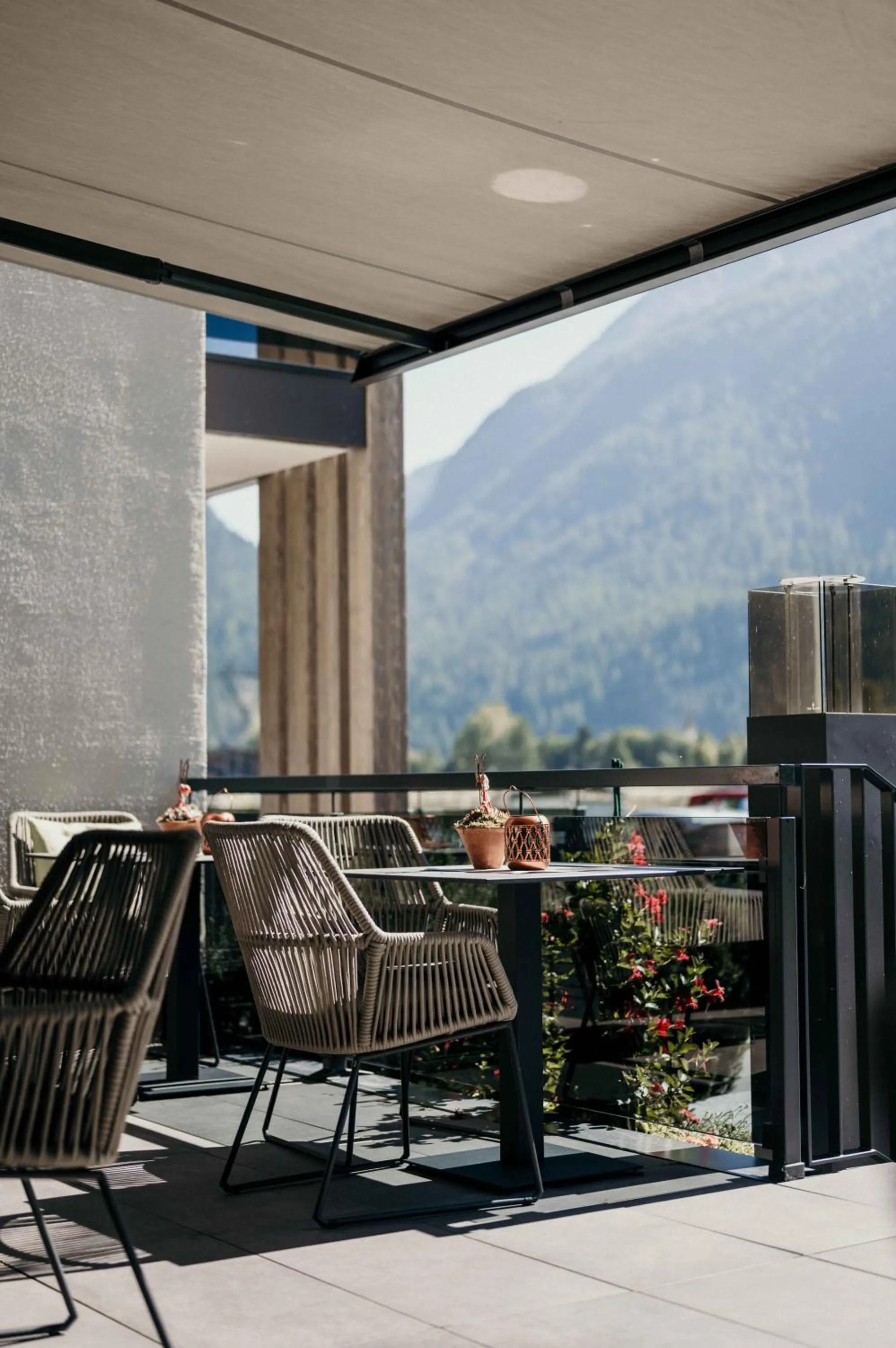 Balcony/Terrace in VIER Studios & Restaurant