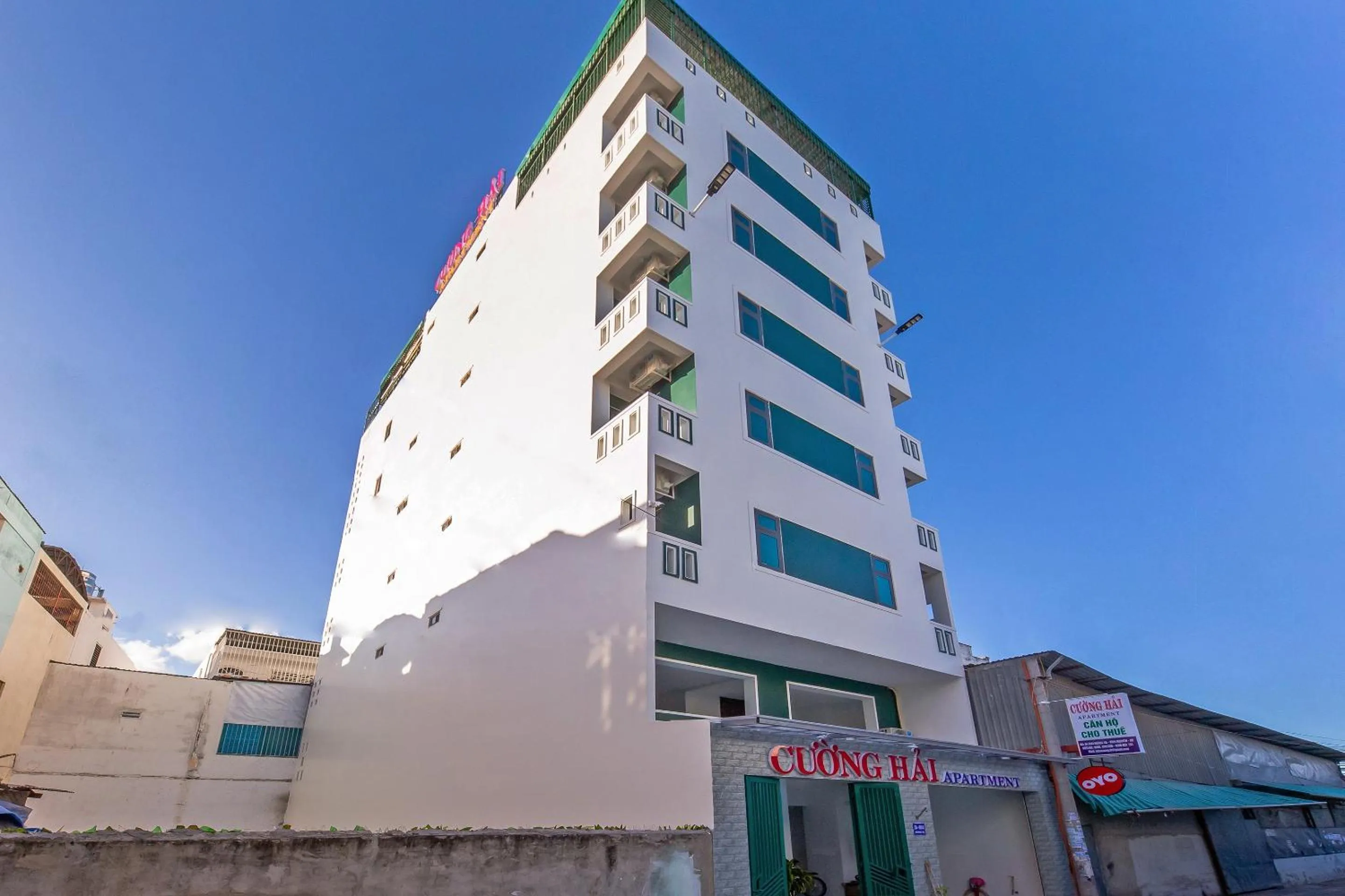Facade/entrance in OYO 942 Cuong Hai Apartment