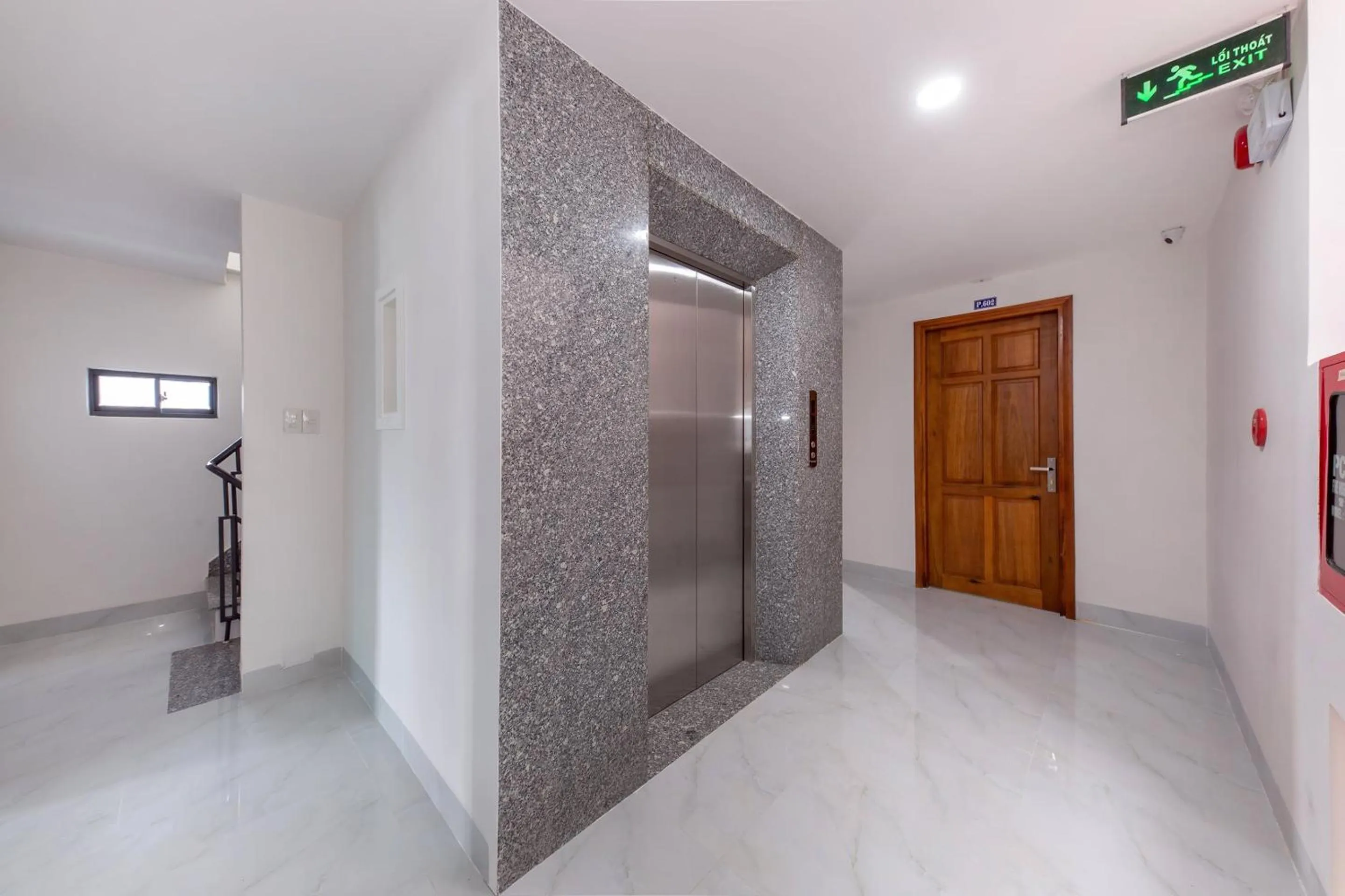 Lobby or reception in OYO 942 Cuong Hai Apartment