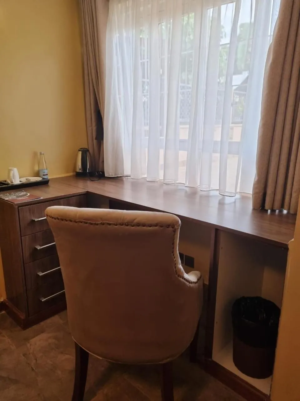 Seating area in Asyana Gardens