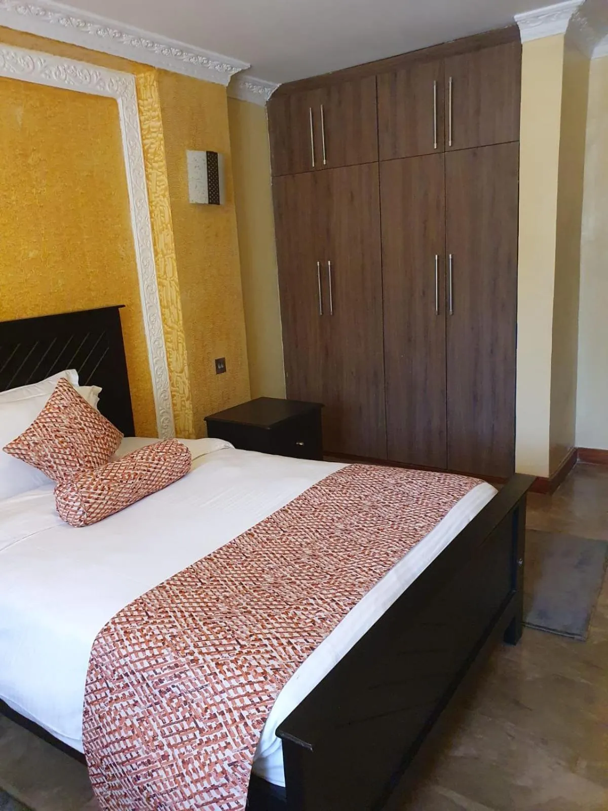 Bed in Asyana Gardens