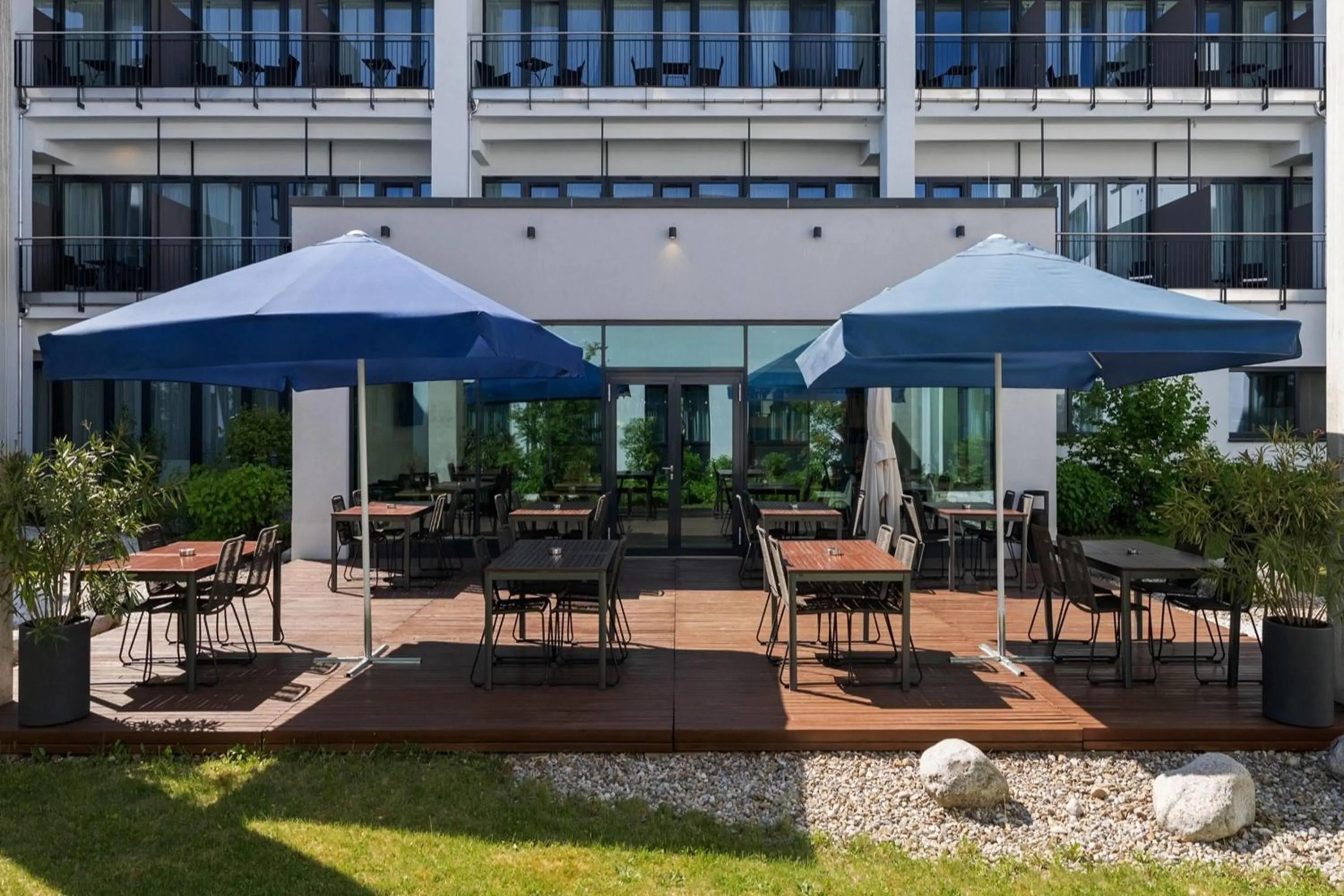 Restaurant/places to eat in Wyndham Garden Munich Messe