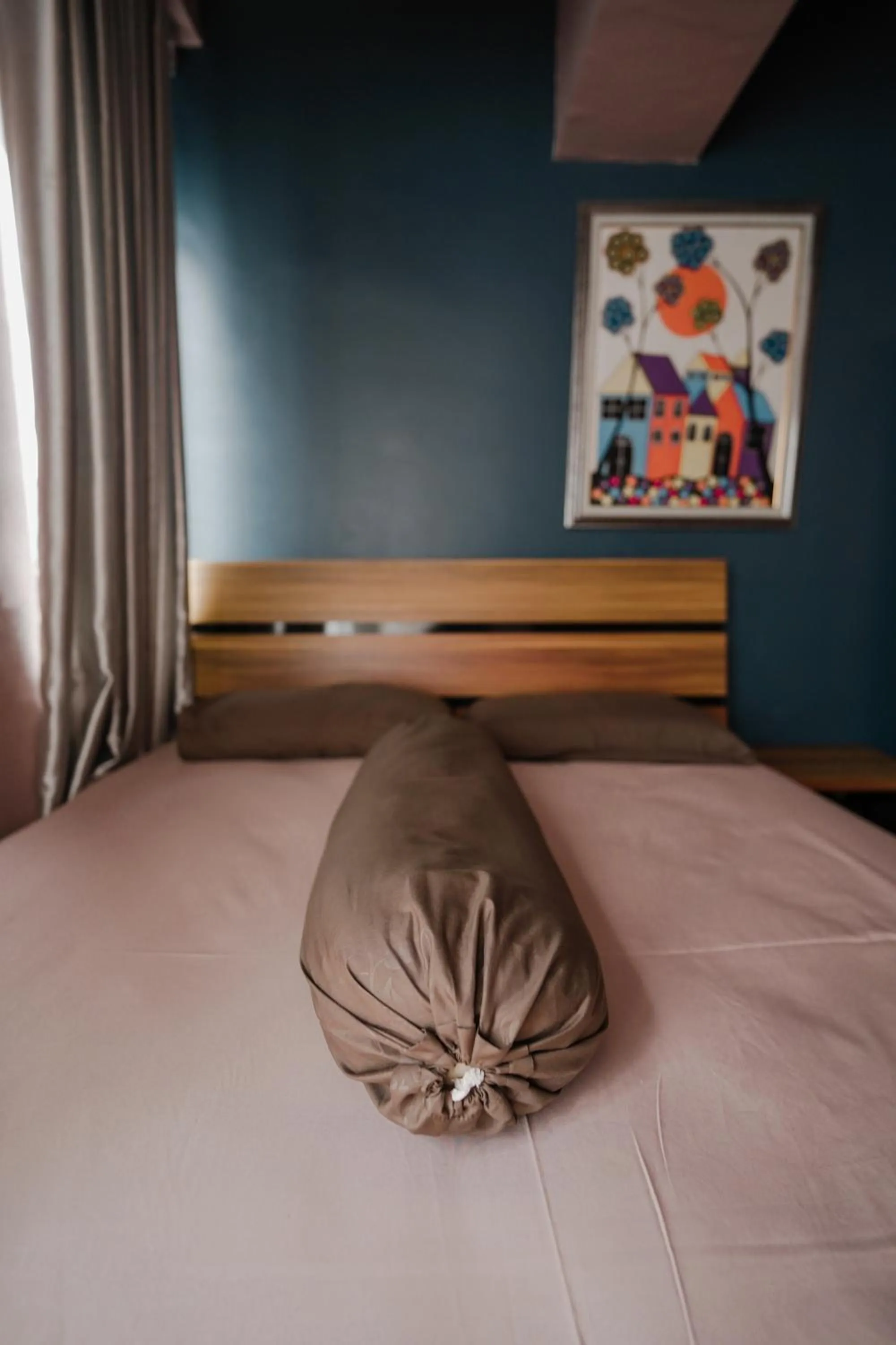 Bed in The Jarrdin by Bethania Pro