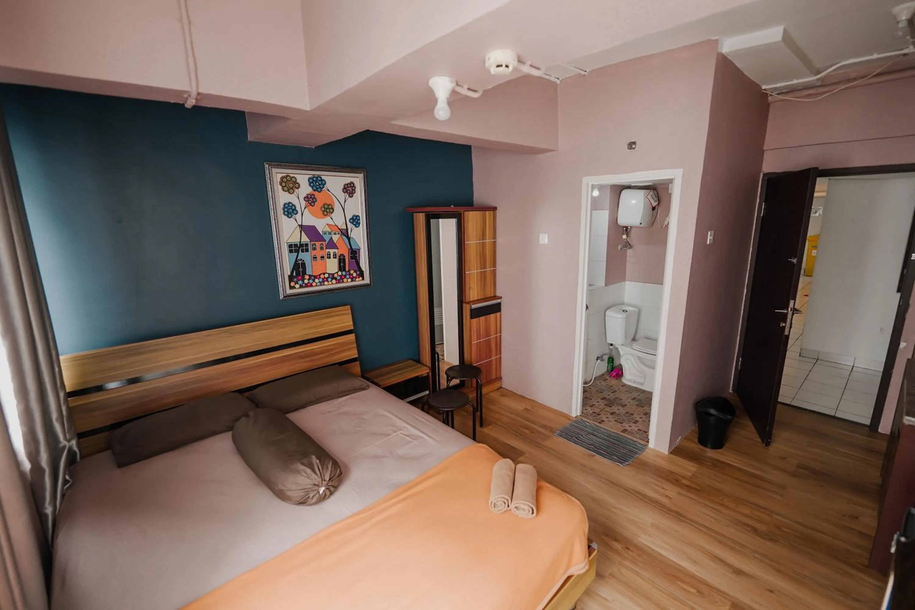 Bed in The Jarrdin by Bethania Pro