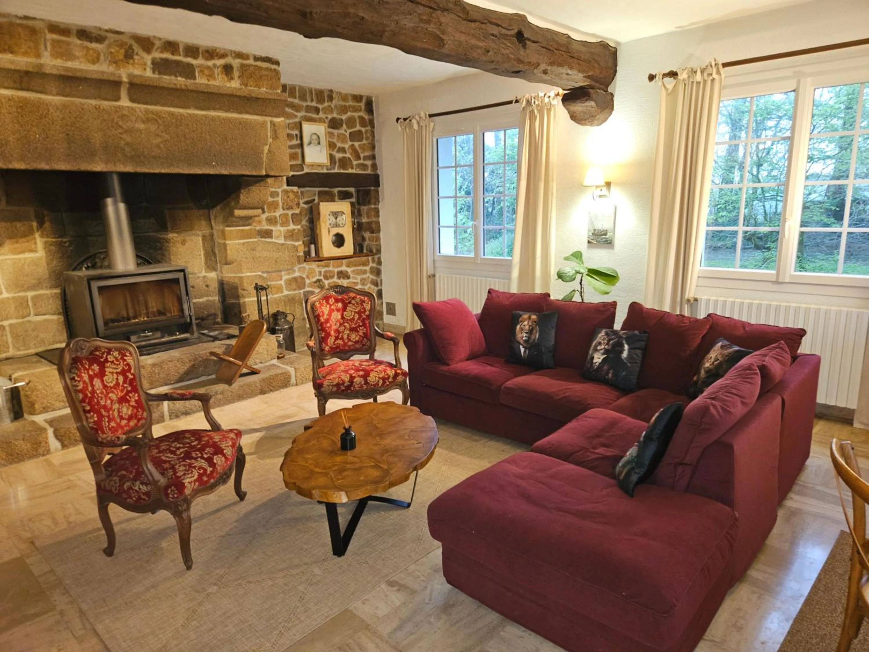 Living room in Bed and Breakfast Saultchevreuil, sur la route du Mont Saint Michel
