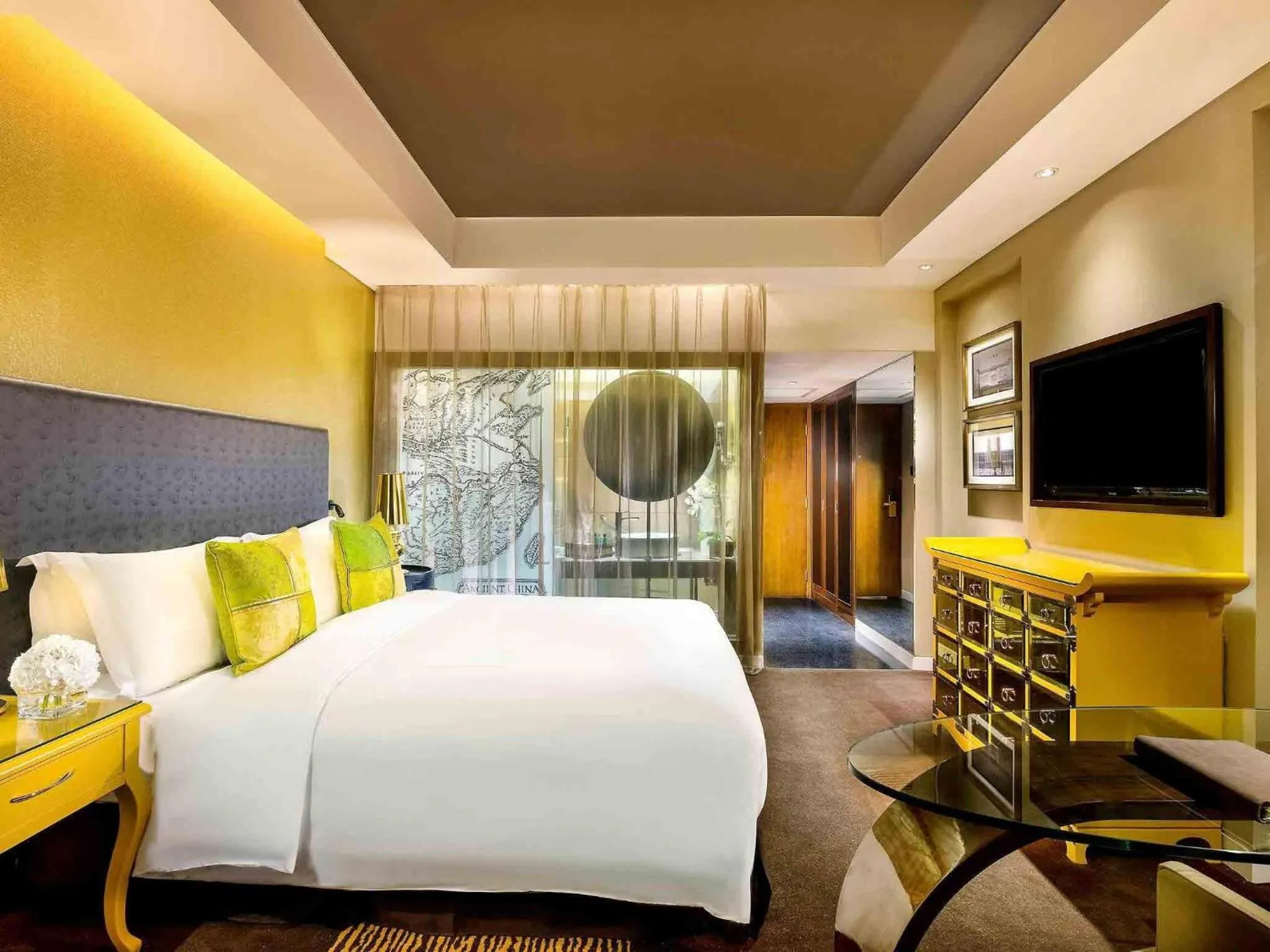 Bedroom, Bed in Sofitel Zhengzhou International