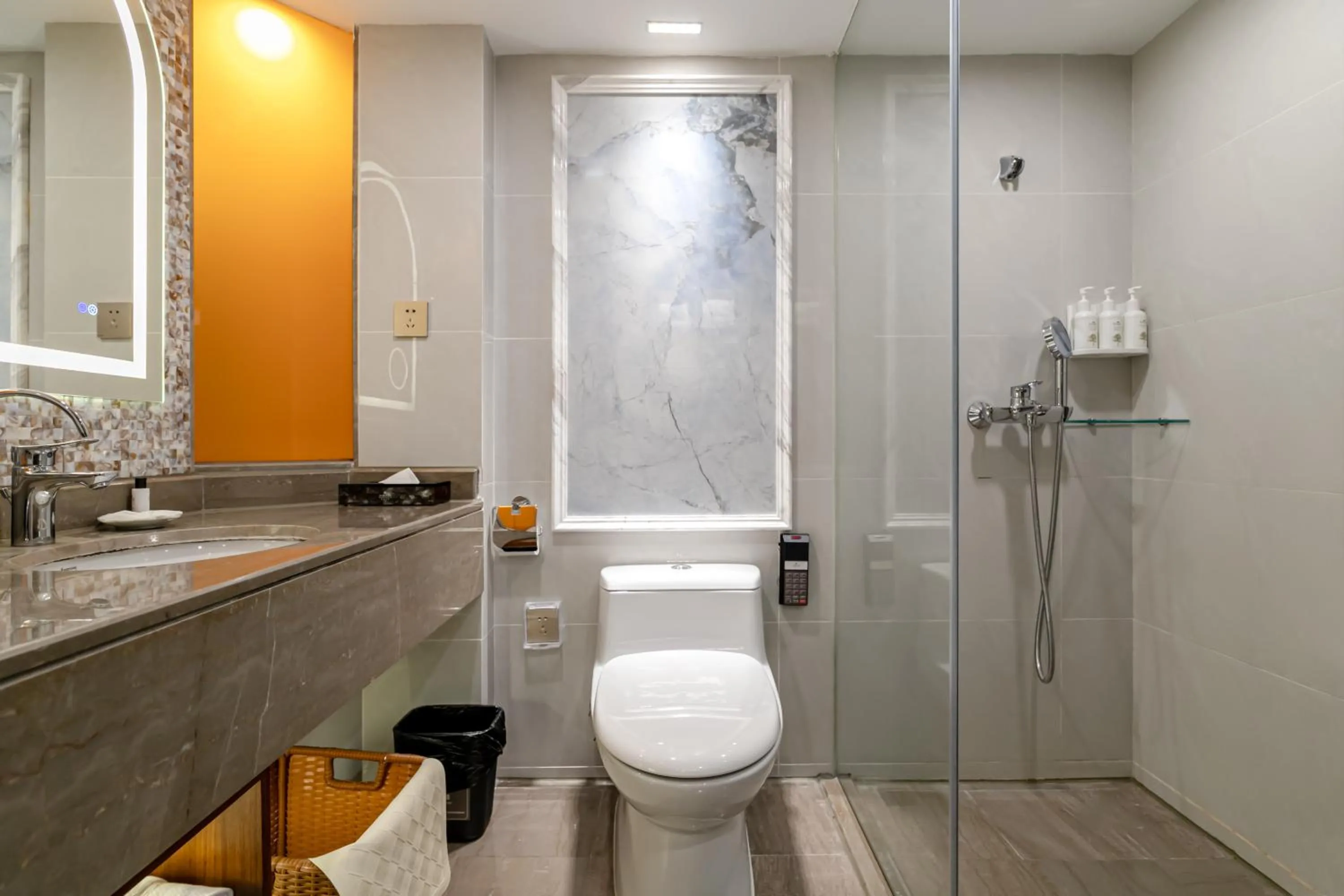 Toilet in Guangdong Victory Hotel