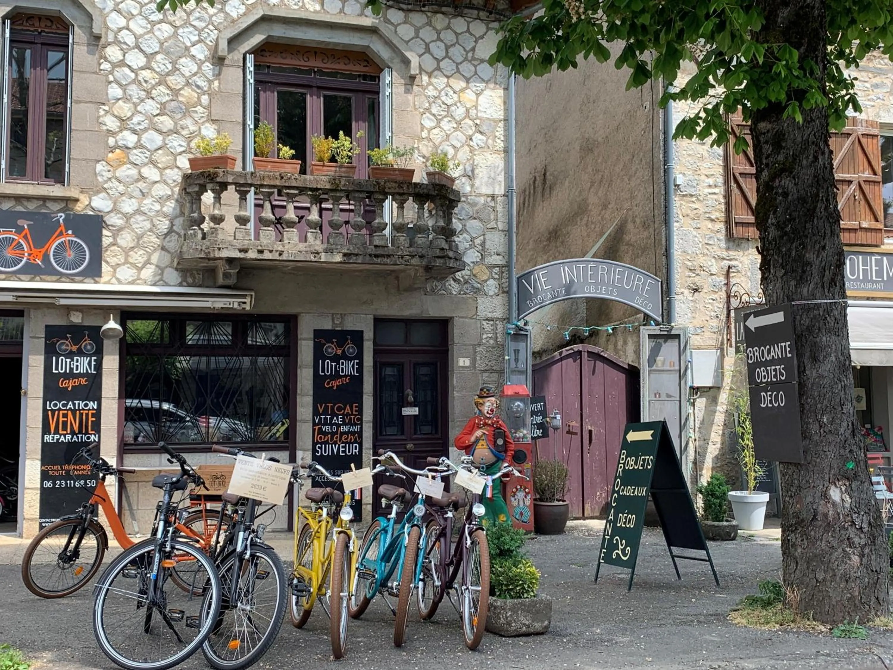 Nearby landmark in Le Domaine des Cazelles by Ateya Vacances