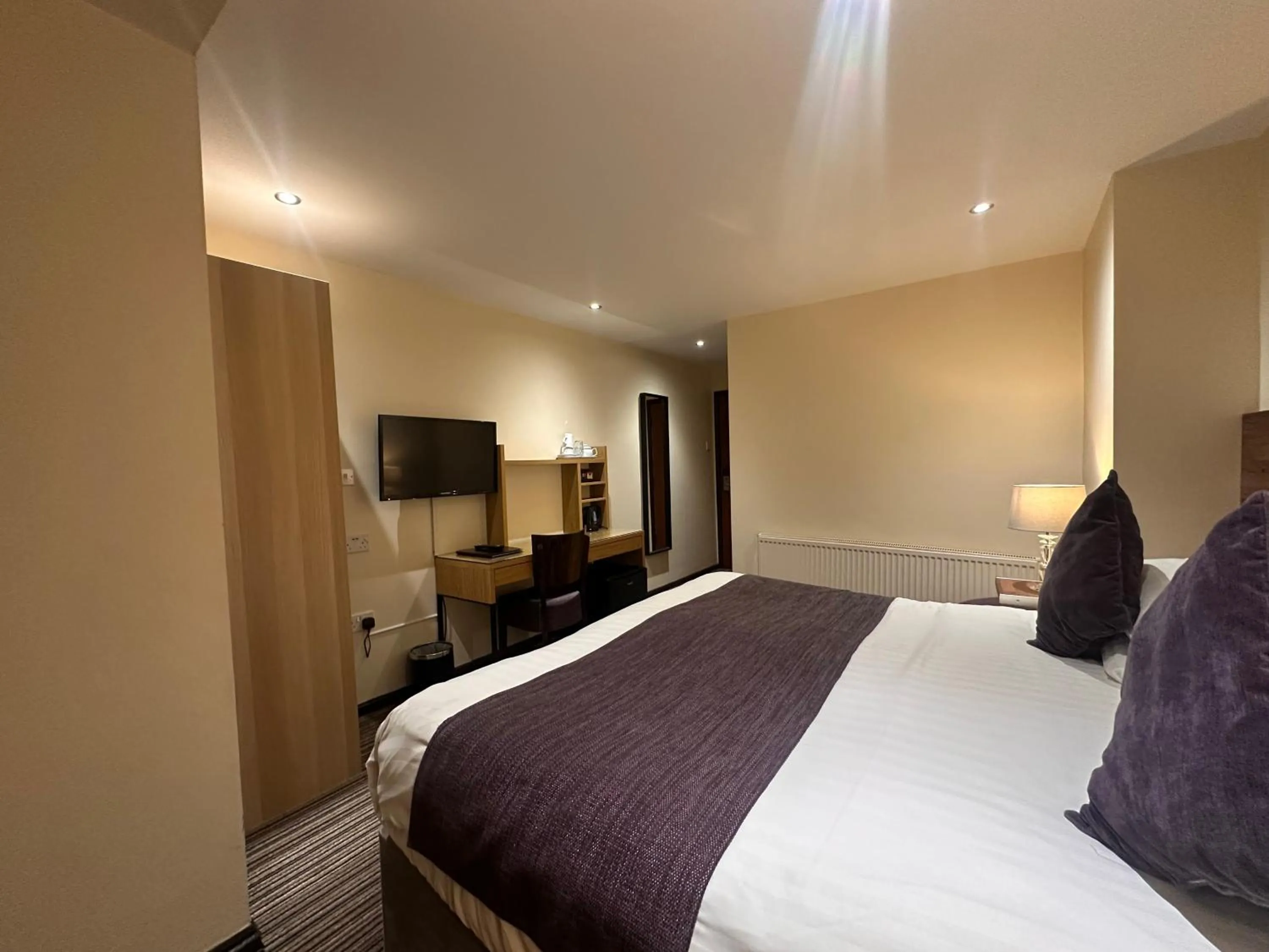 Bedroom, Bed in The Bell Guesthouse