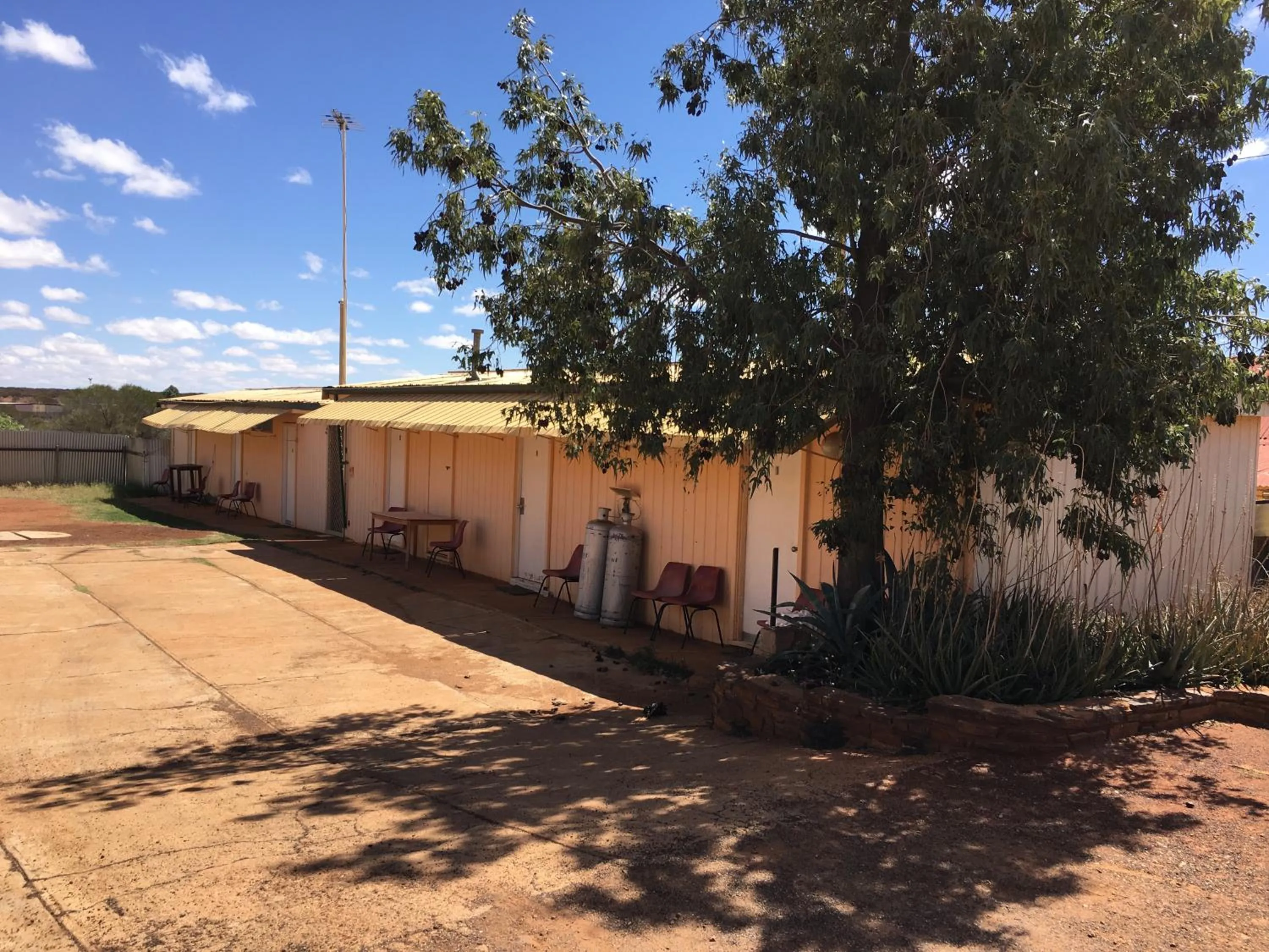 Meekatharra Hotel