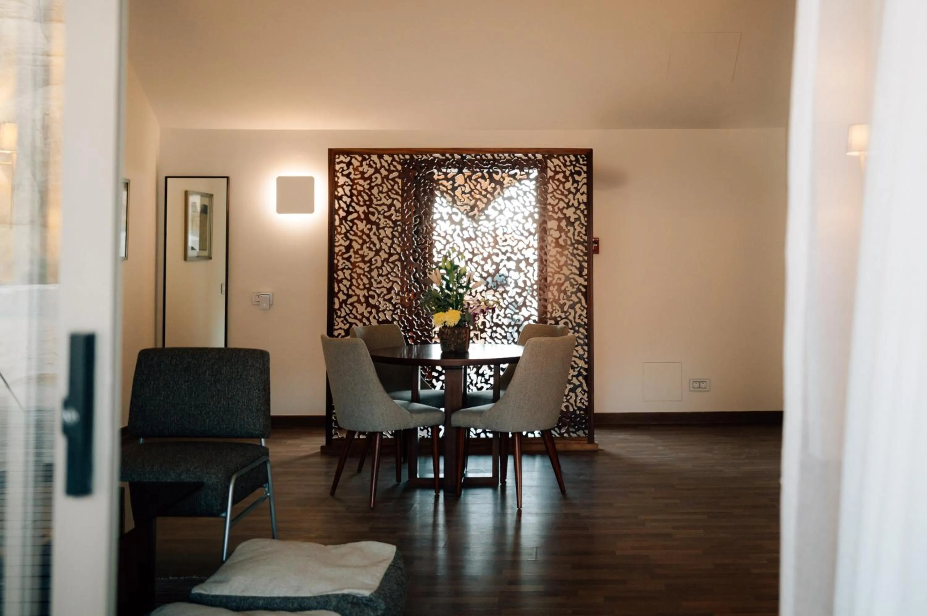 Living room in Ashar Tented Resort