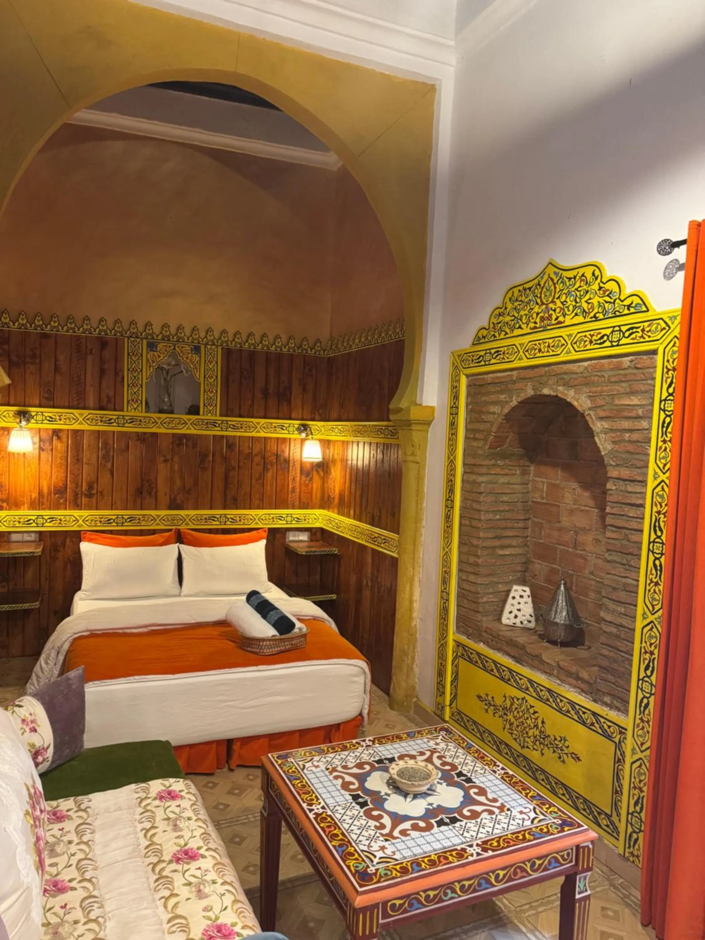 Bed in RIAD ESMERALDA By Dar Ouezzani