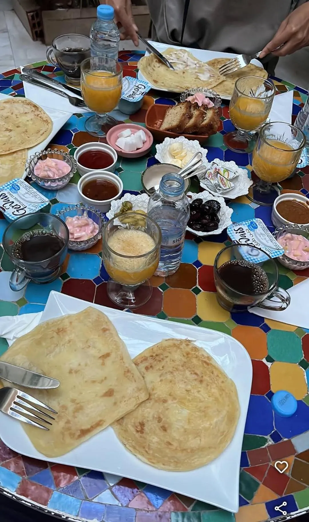 Breakfast in RIAD ESMERALDA By Dar Ouezzani