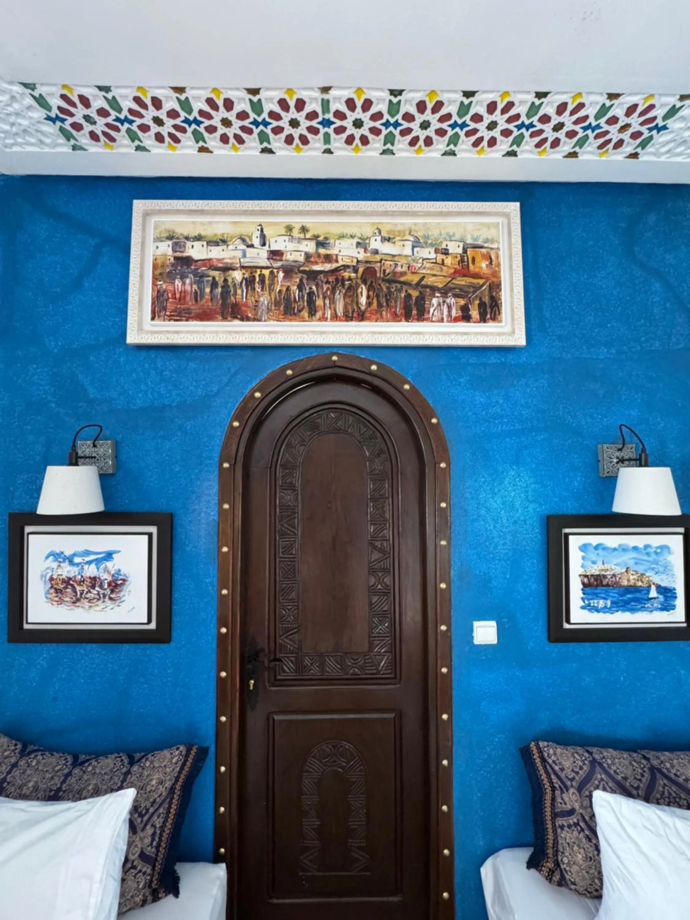 Bed in RIAD ESMERALDA By Dar Ouezzani