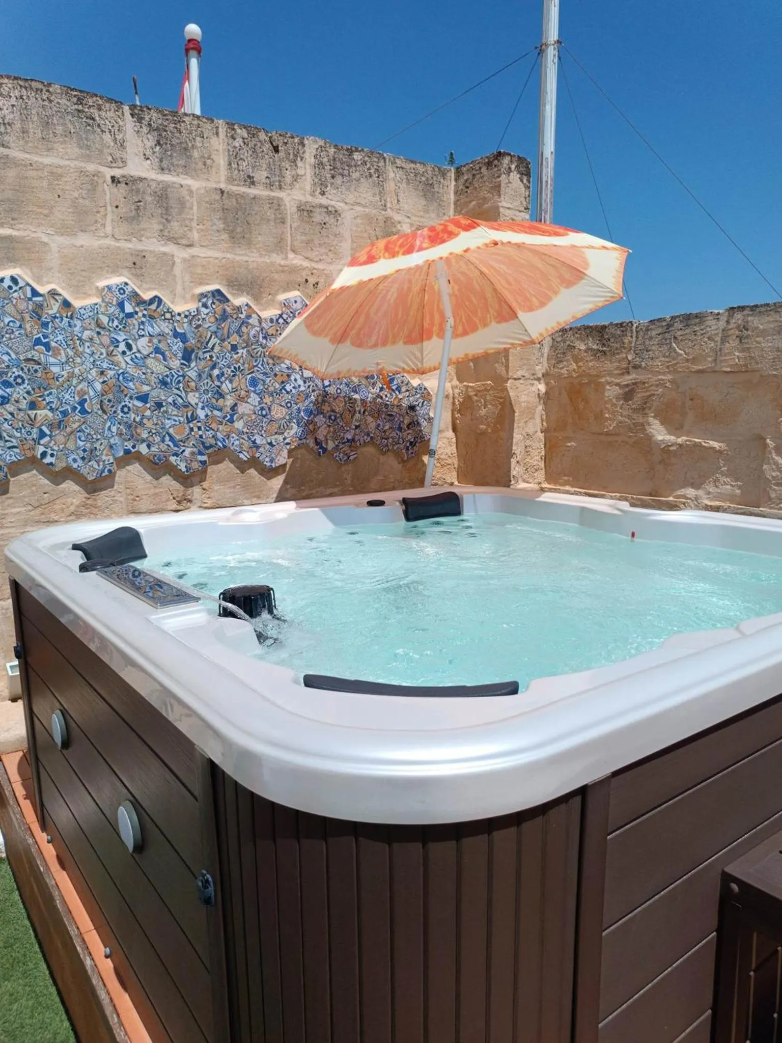 Hot Tub in Palazzino Nina Boutique Hotel