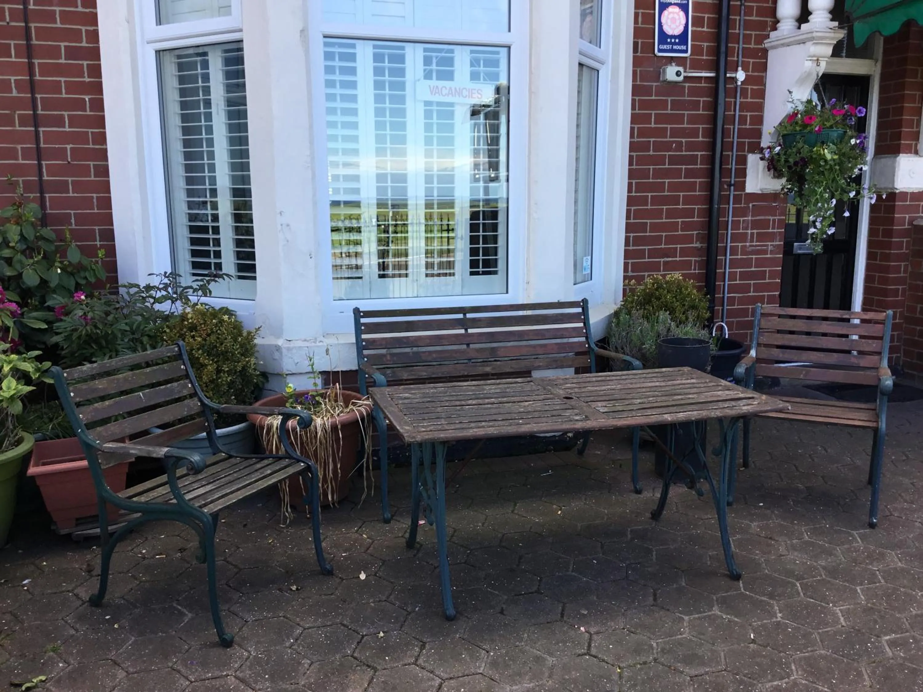 Facade/entrance in Cara Guesthouse