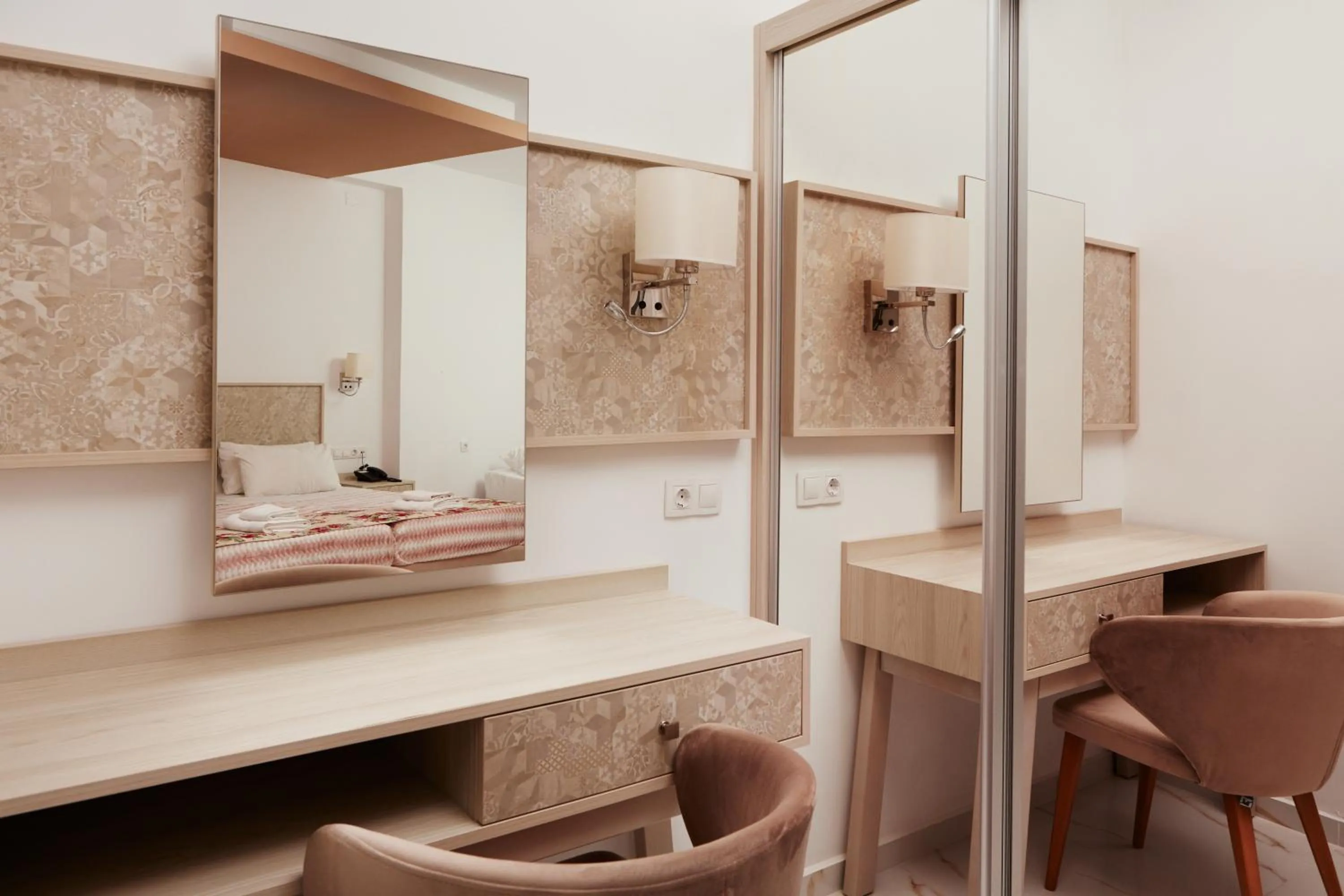 Bedroom in Amnissos Residence