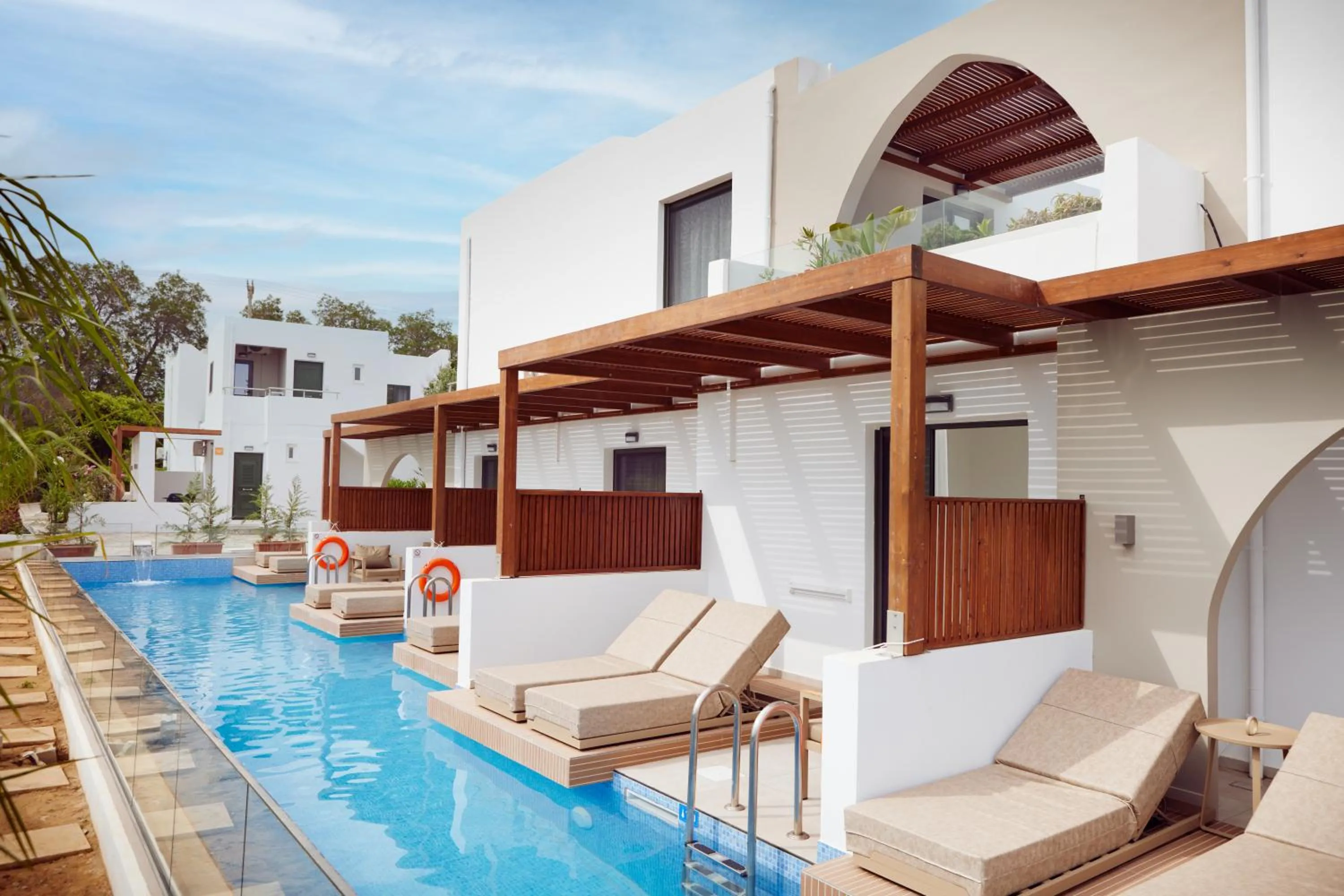 Property building in Amnissos Residence