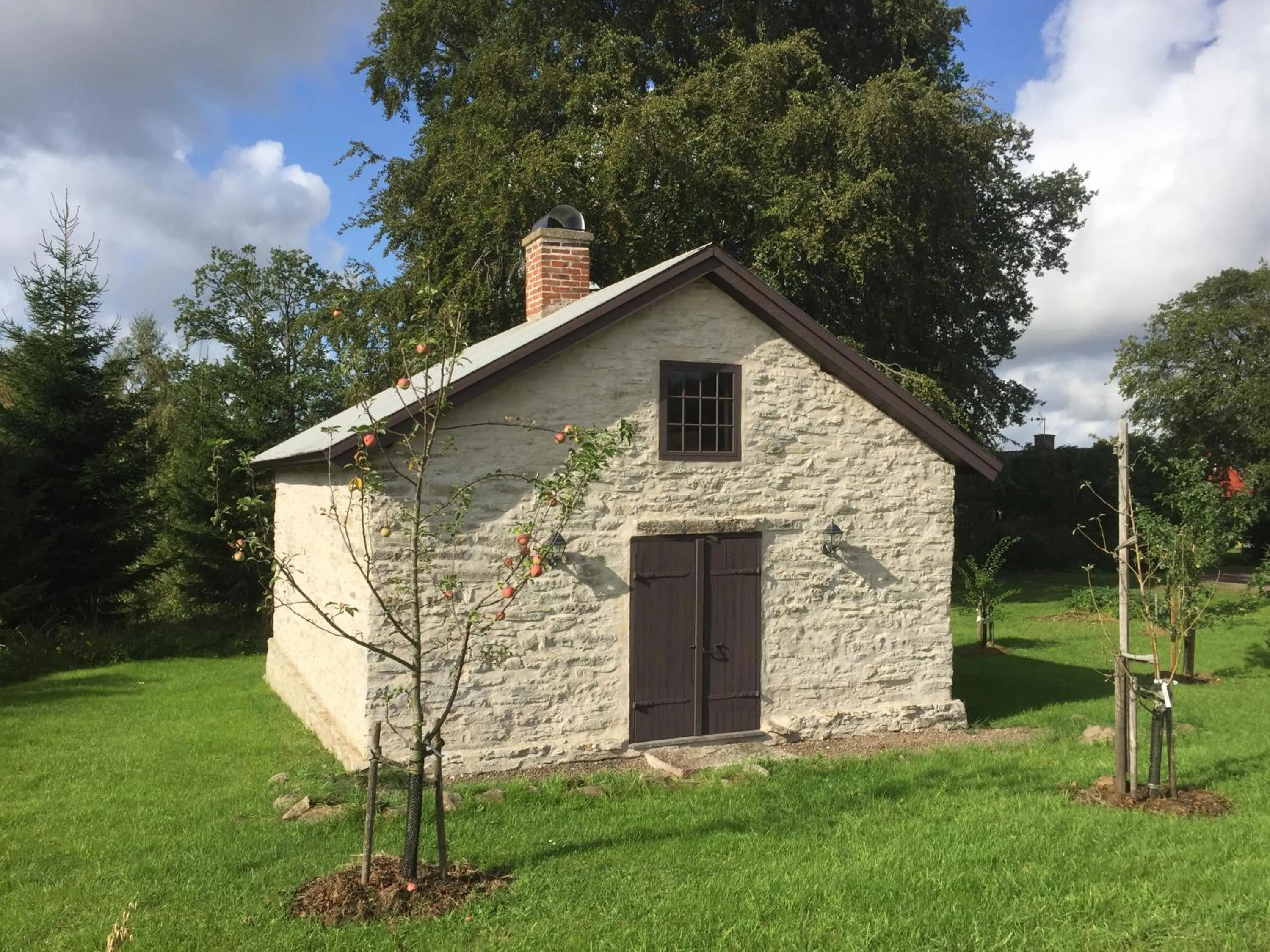 Property building in Stenbrottets smedja