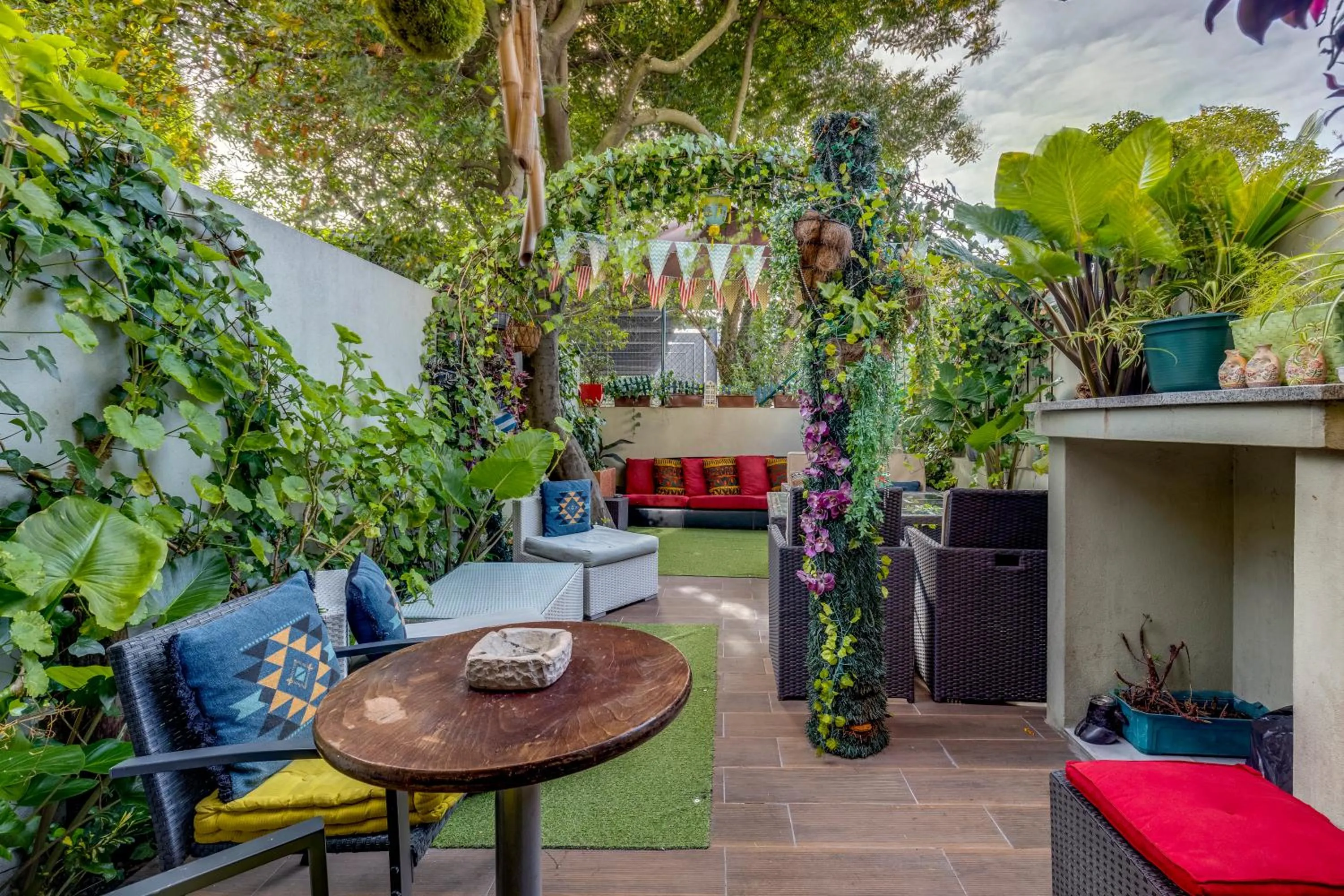 Patio in Garden in Town Hostel