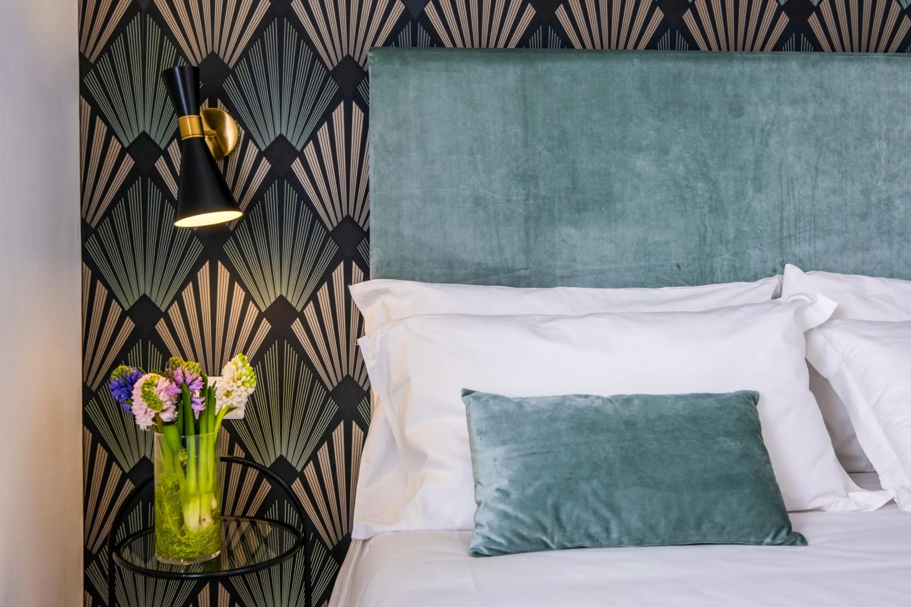 Bedroom, Bed in The Vista Rooms & Terrace