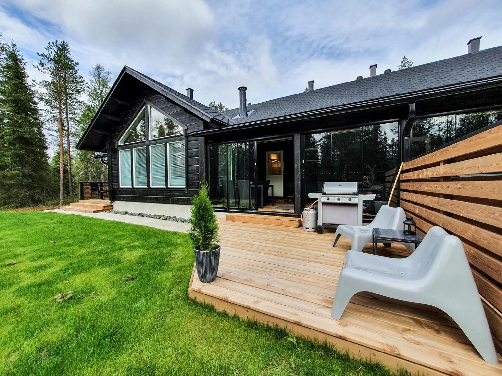 Property building in Iisakki Village