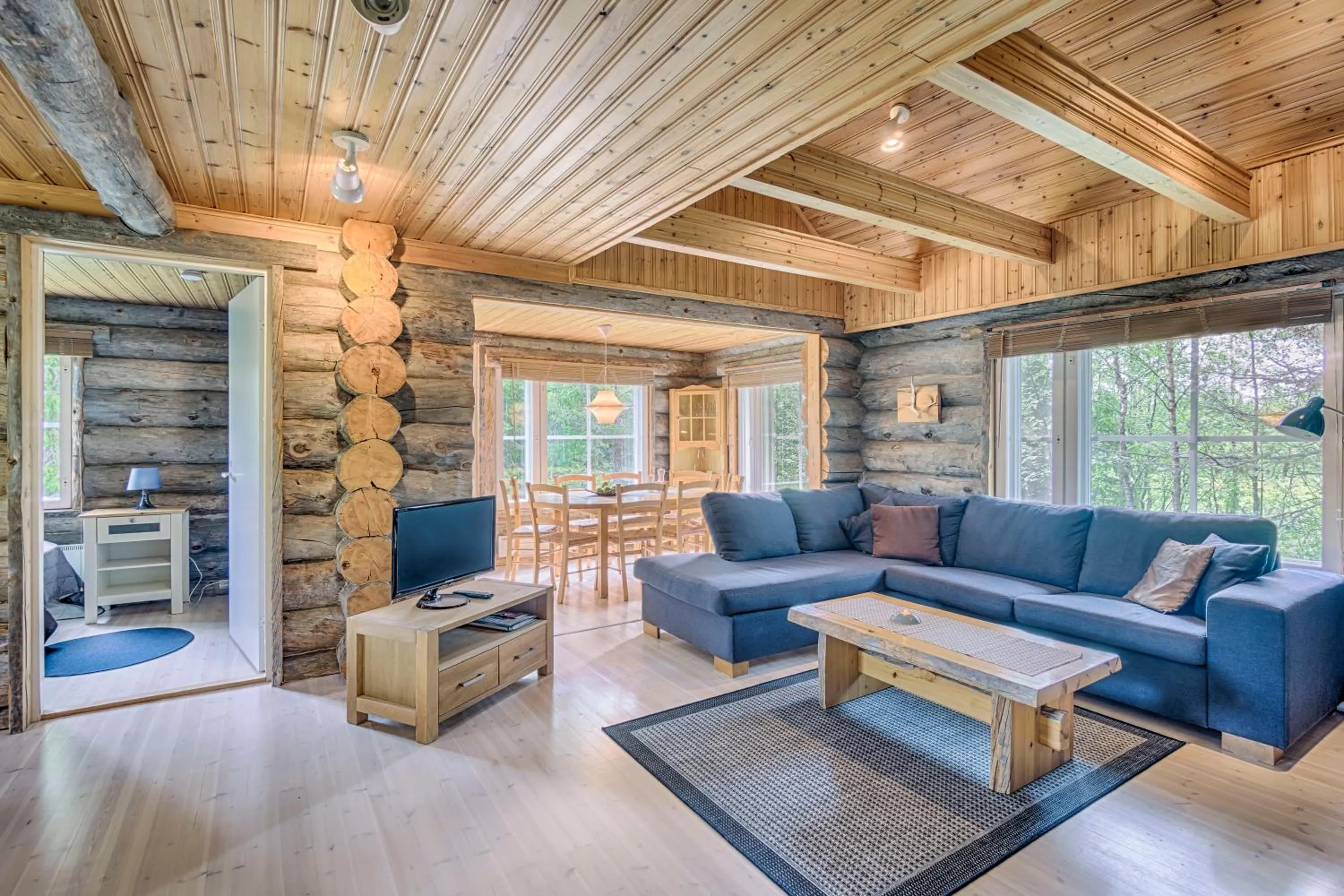 Living room in Iisakki Village