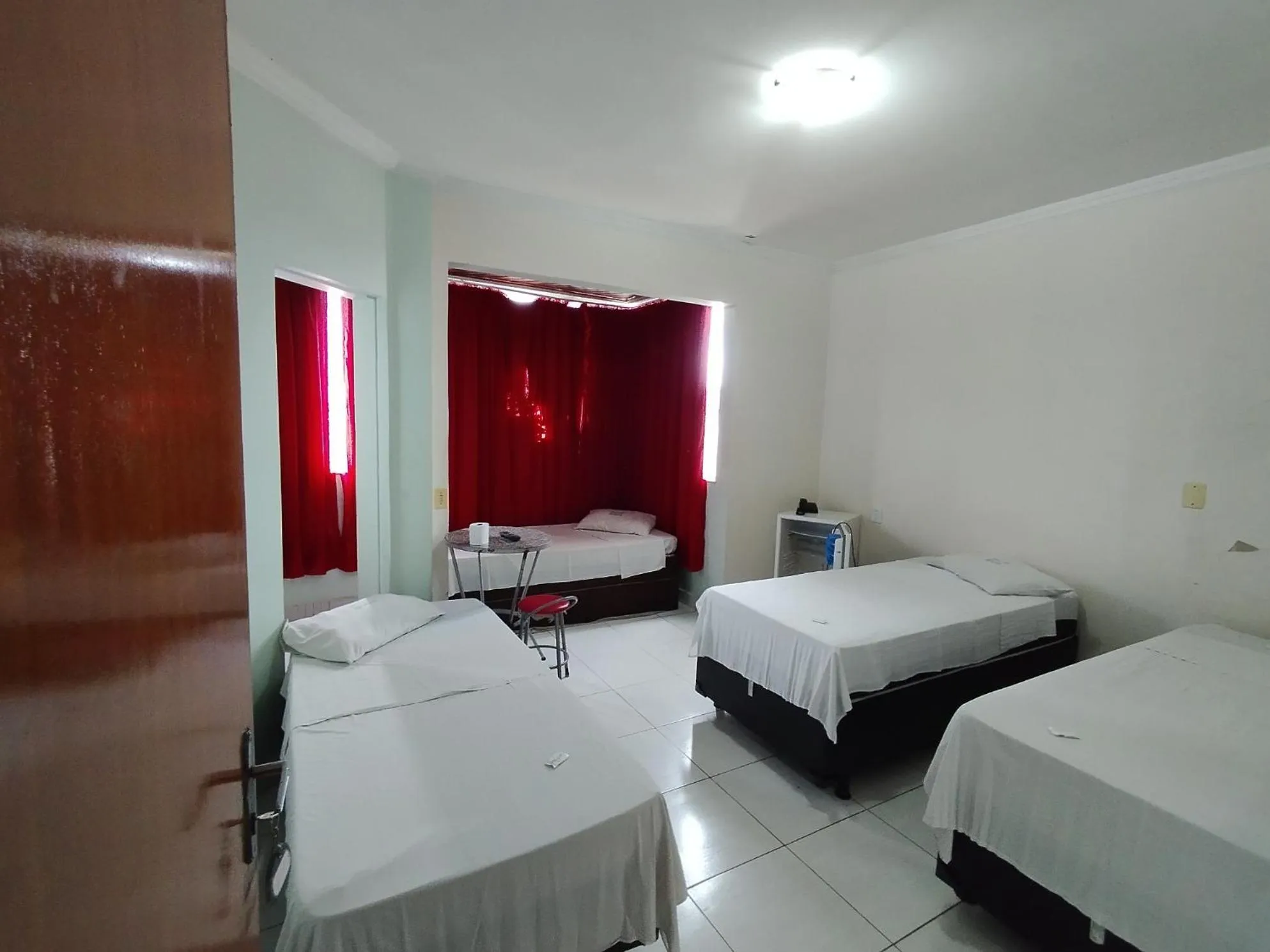 Bed in Hotel Oliveira